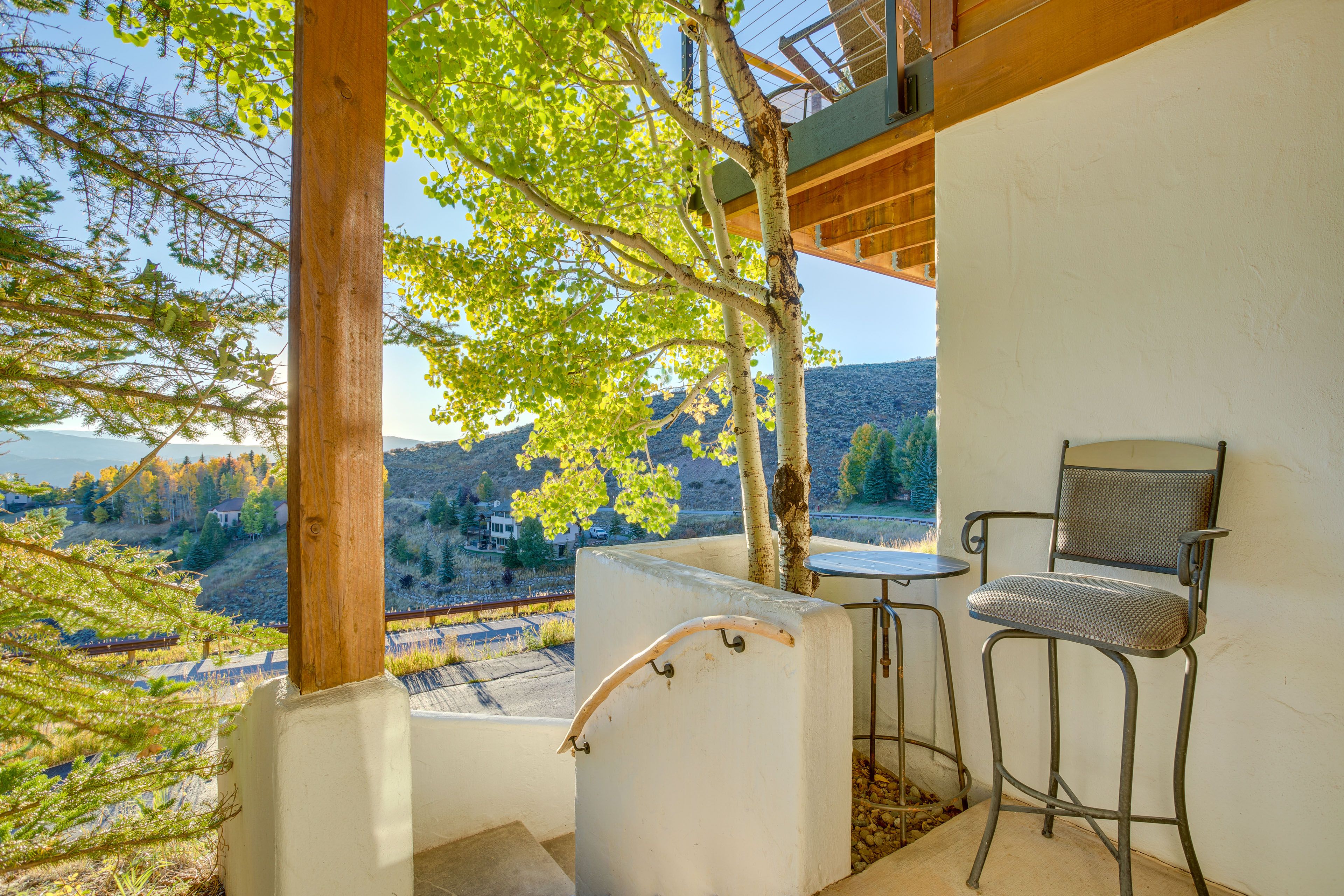 Patio | Outdoor Seating