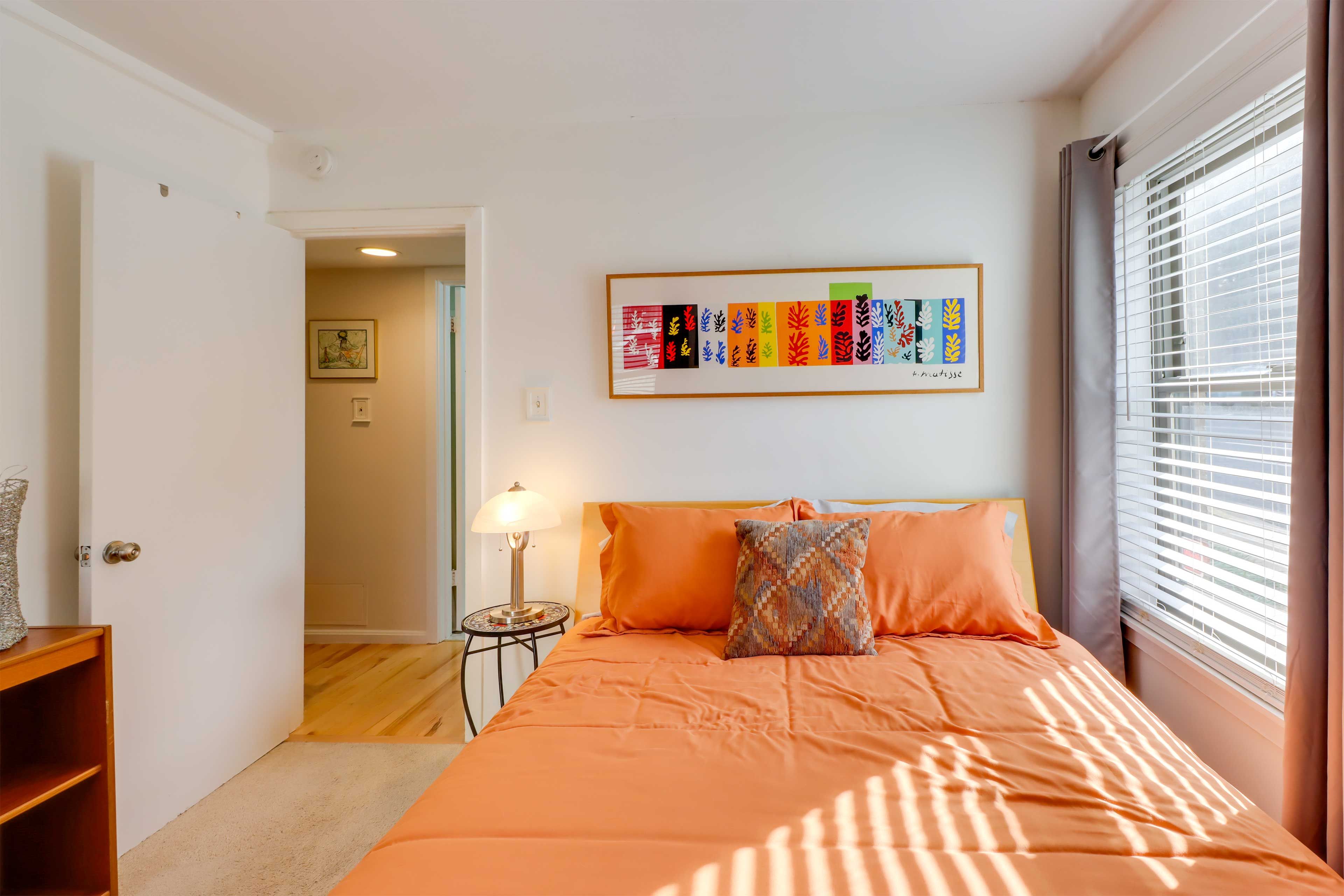 Bedroom 2 | Entry Level | Queen Bed