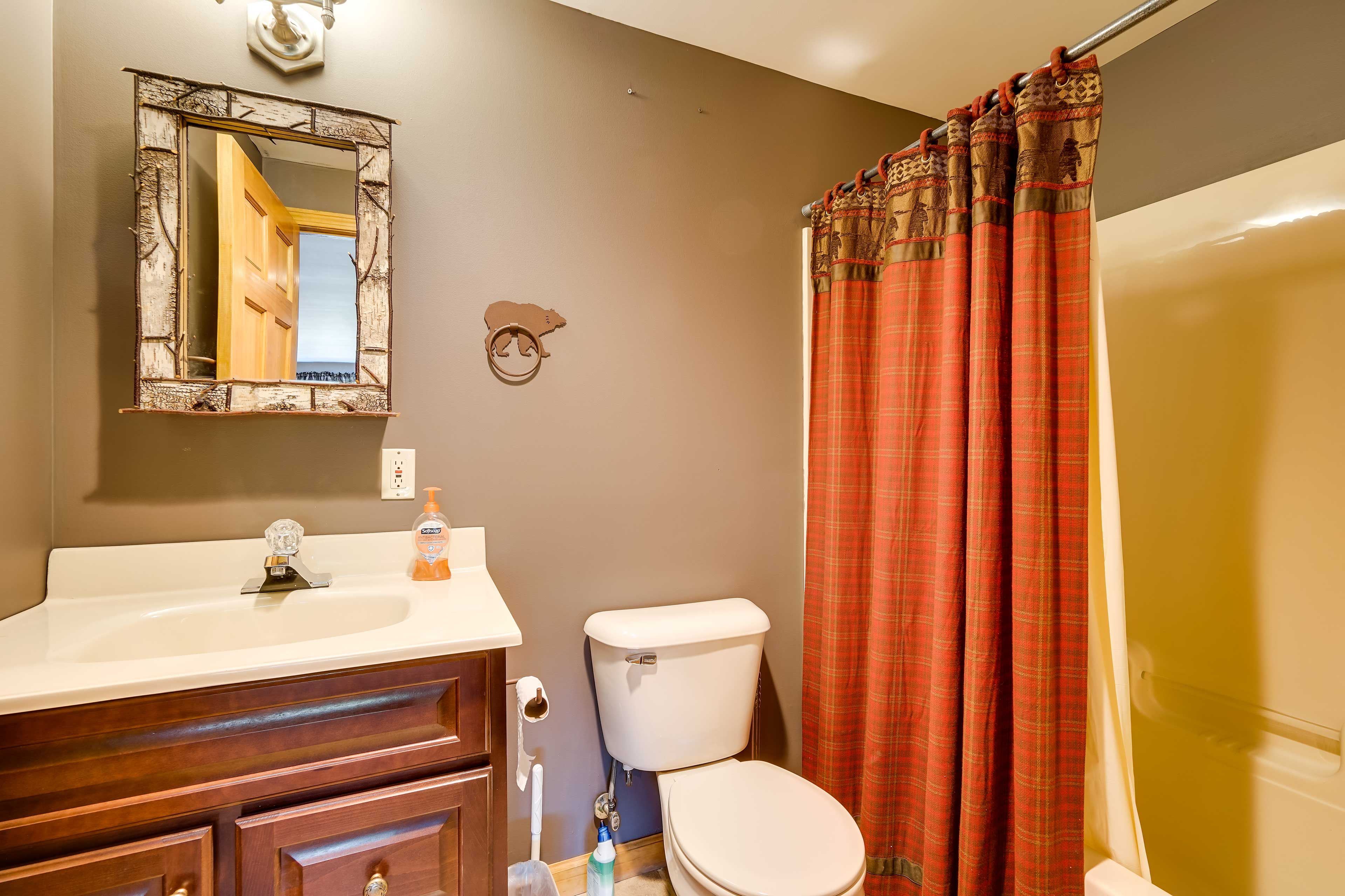 Full Bathroom | Basement Level