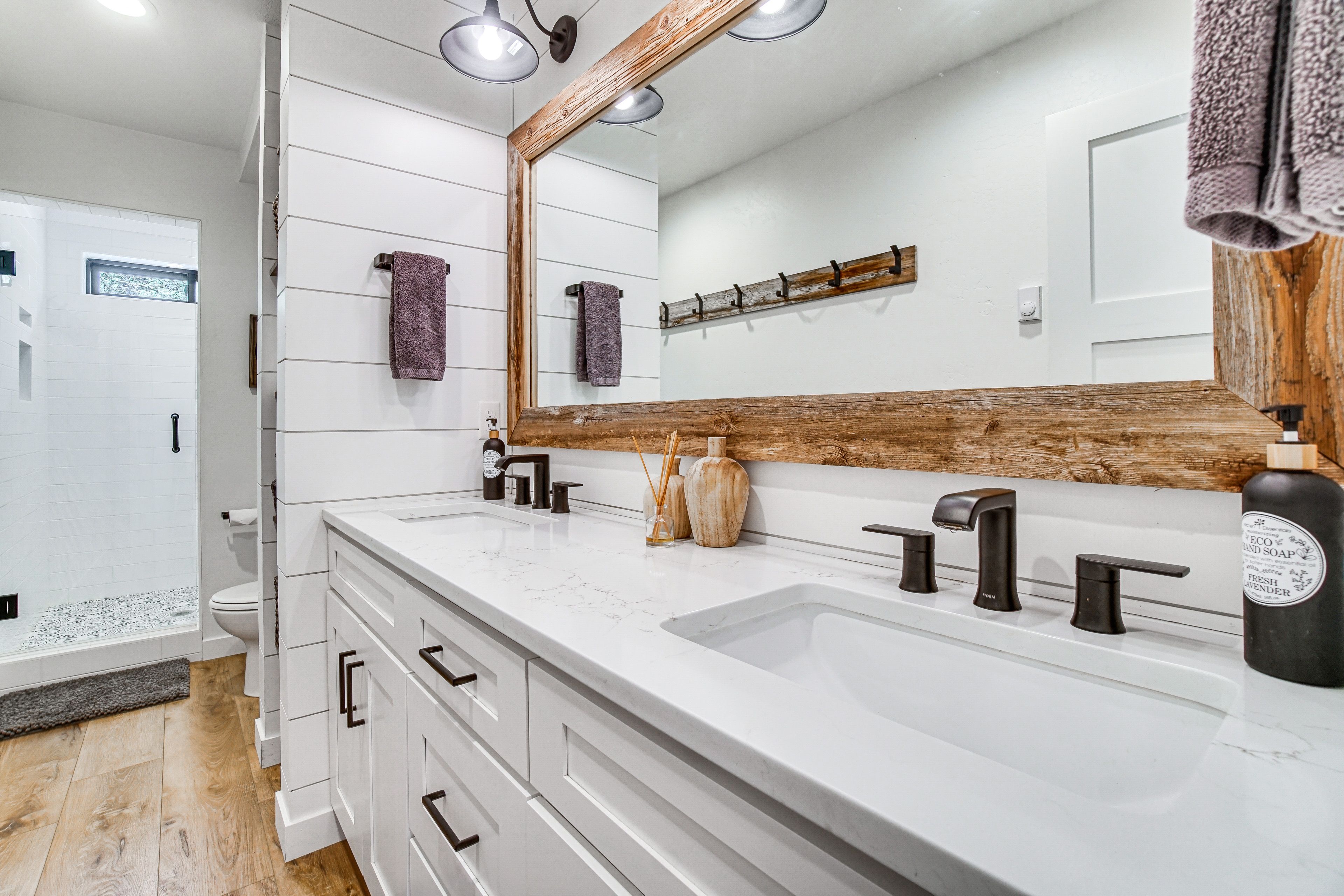 Bathroom | 1st Floor
