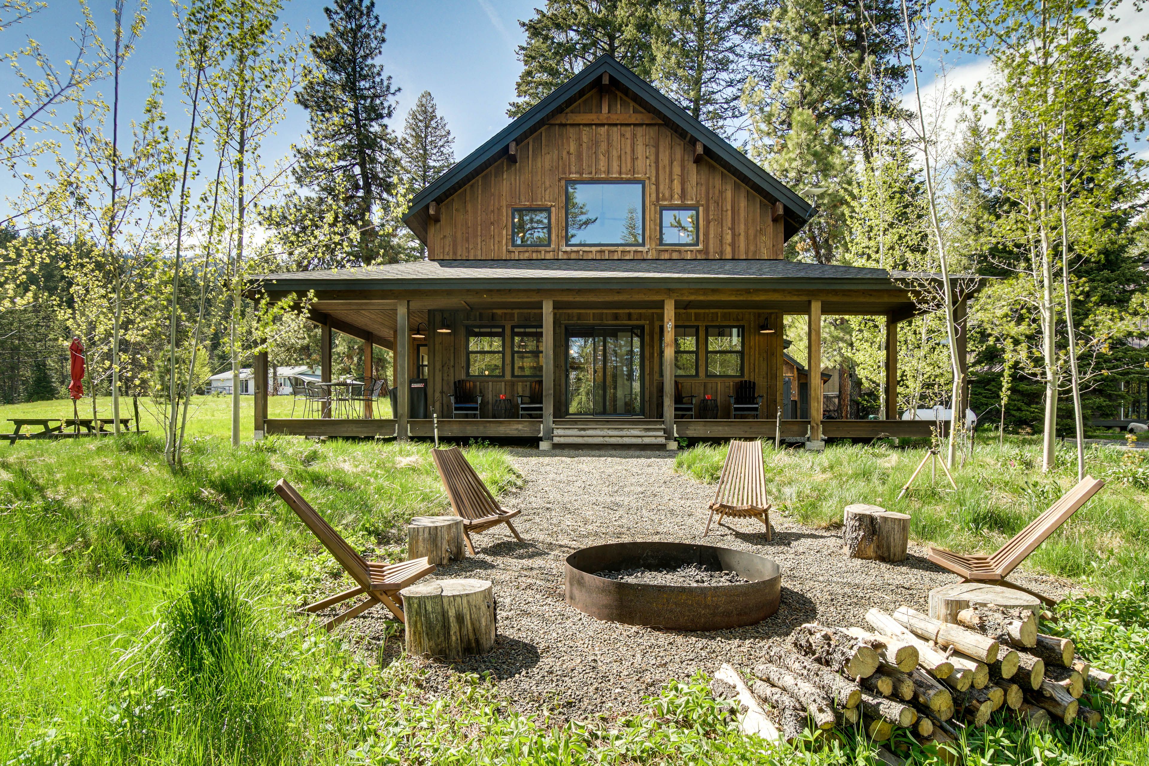 Cascade Vacation Rental | 2BR | 2BA | 1,800 Sq Ft