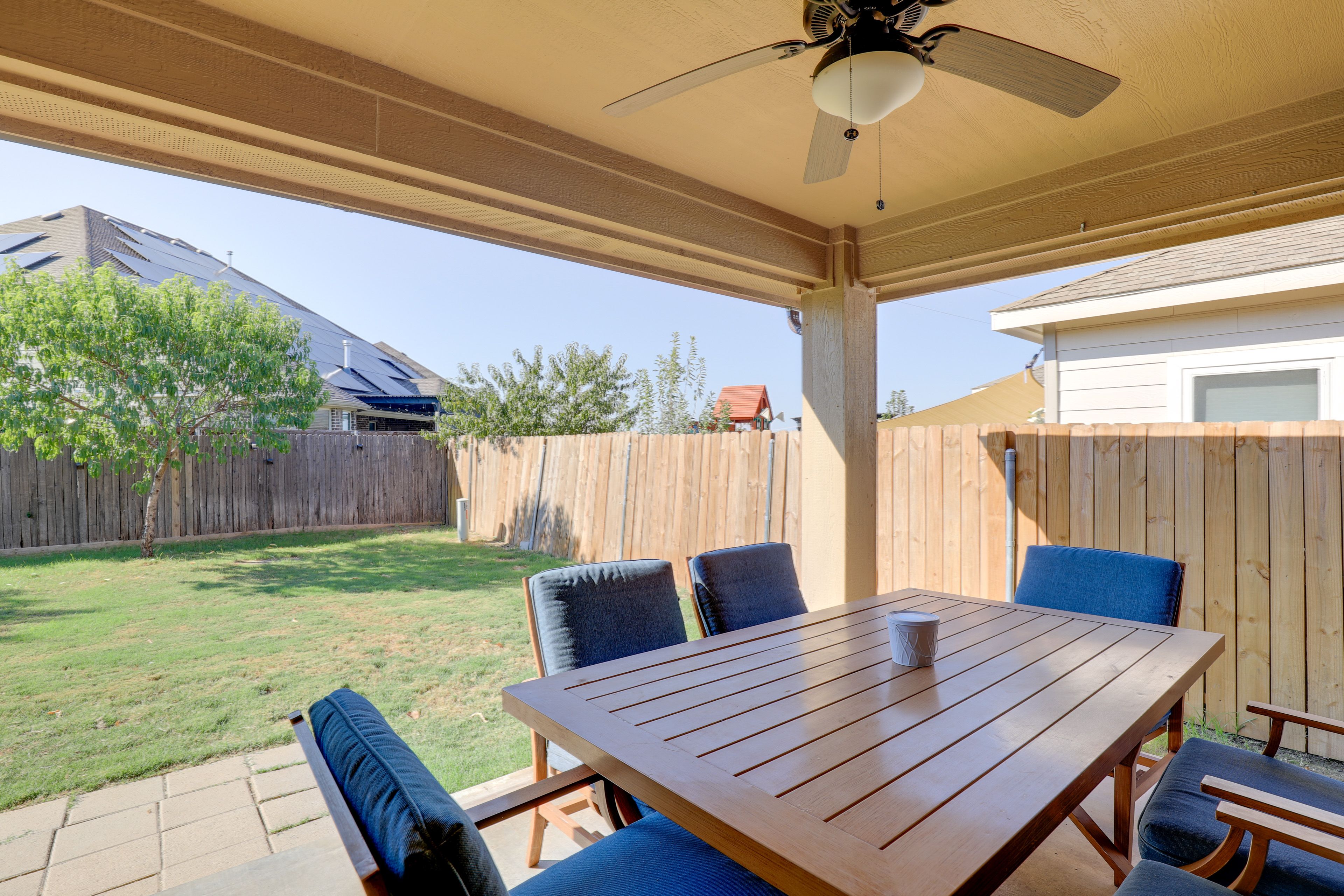 Covered Patio | Outdoor Seating