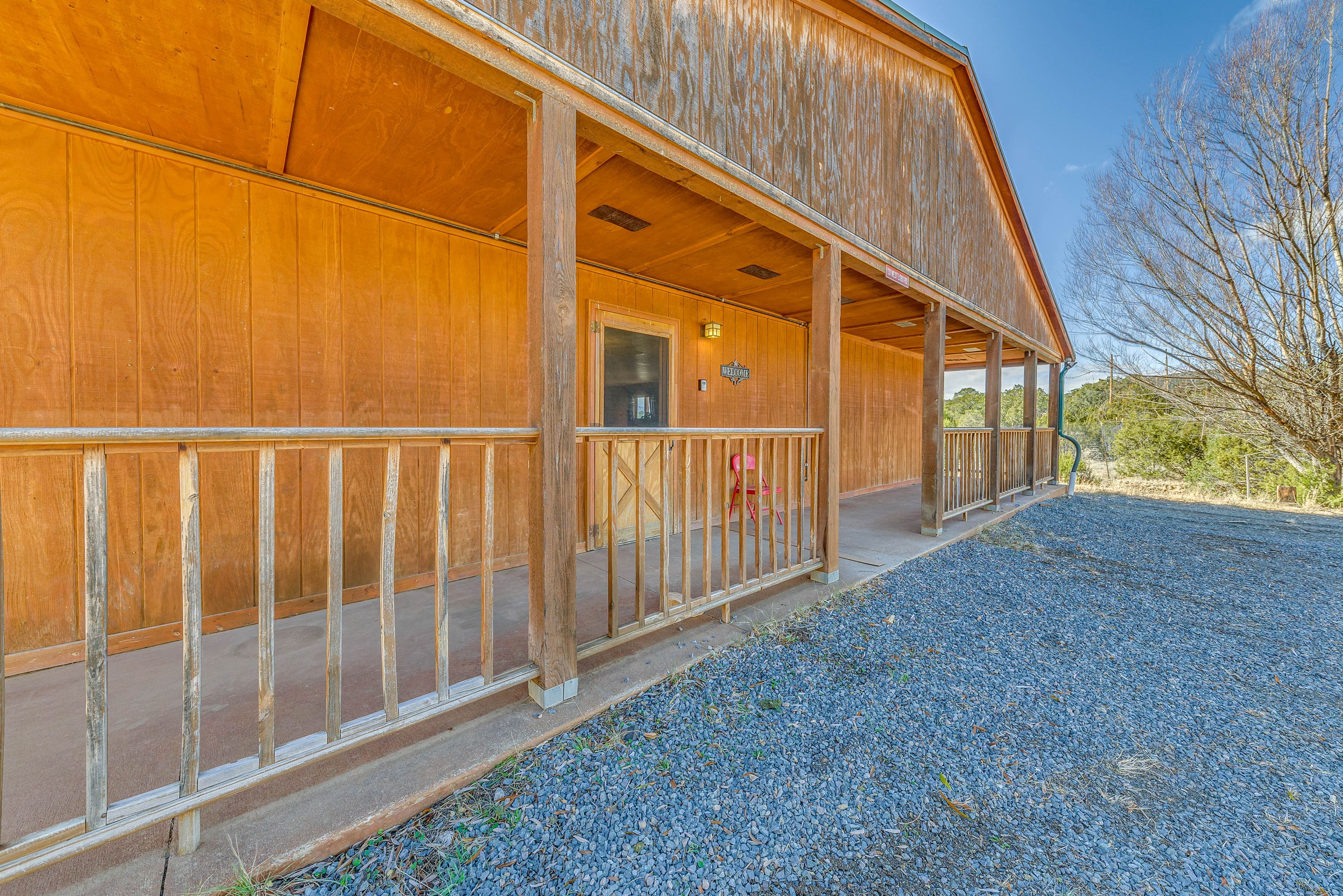 Parking | Driveway (4 Vehicles) | RV/Trailer Parking Allowed On-Site