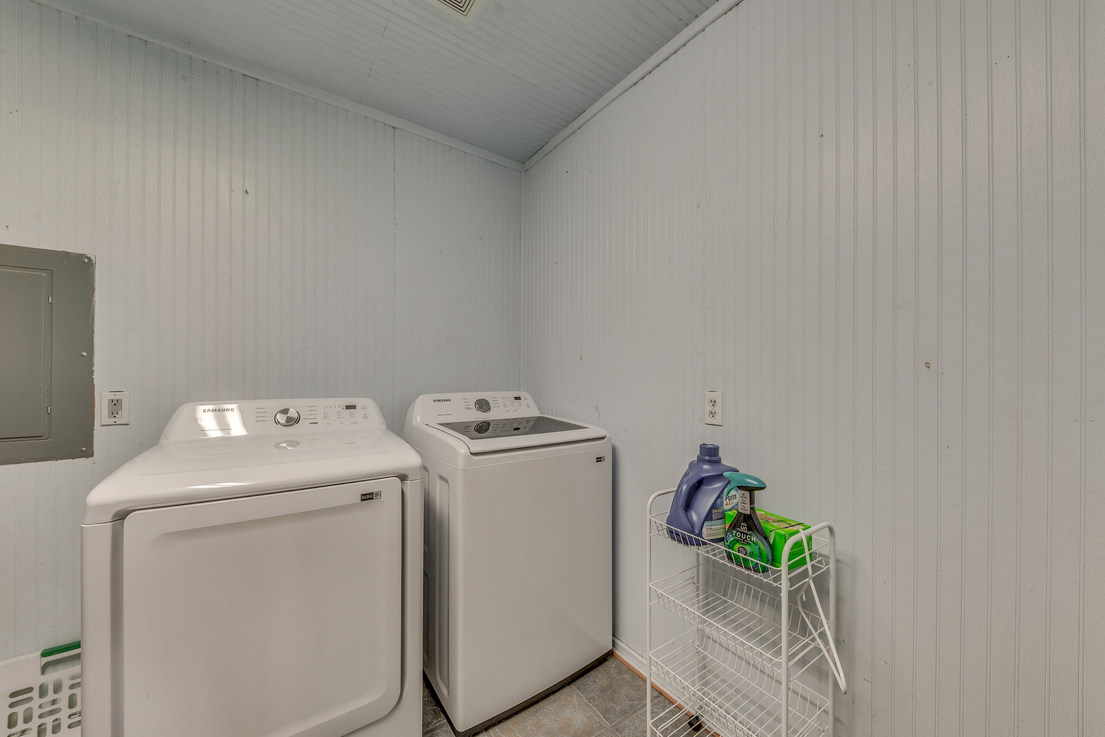 In-Unit Laundry