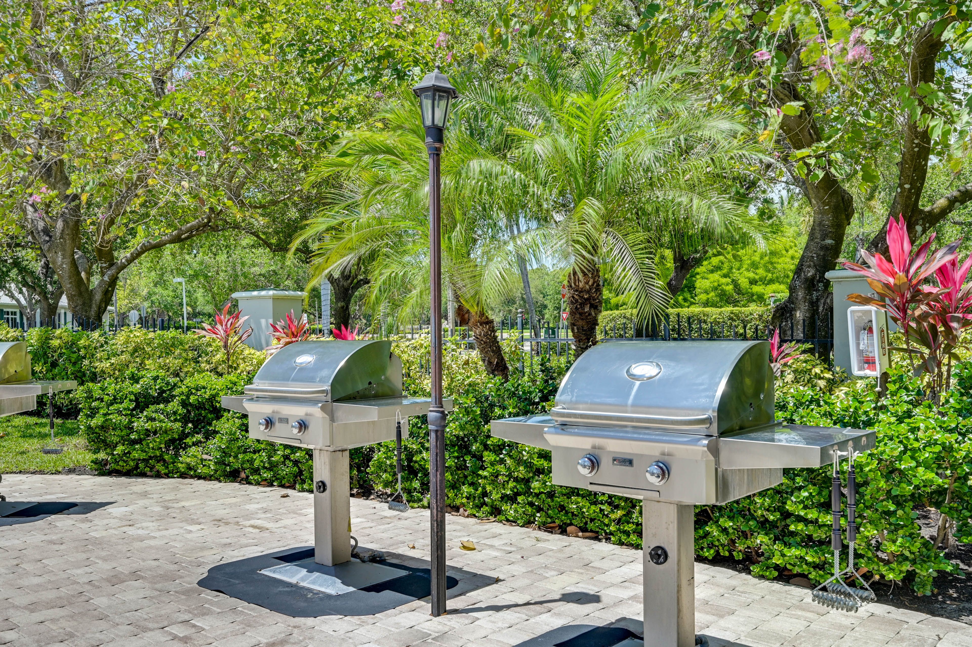 Community Grills
