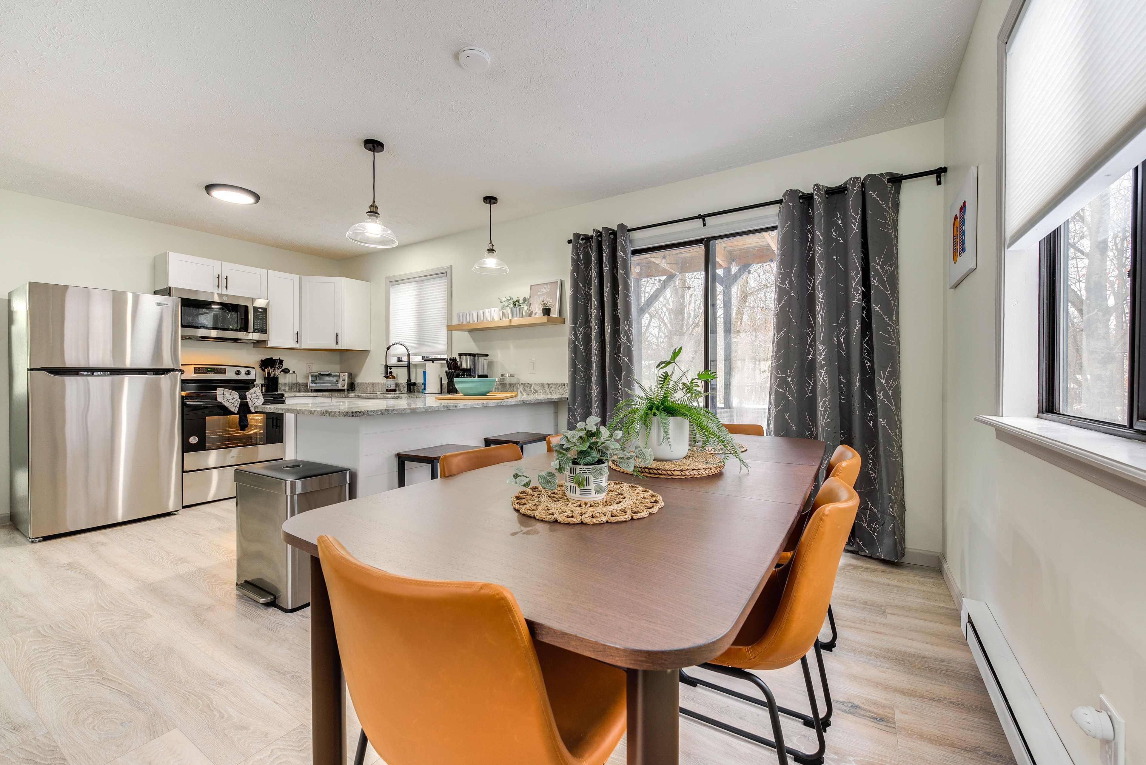 Dining Area | 2nd Floor