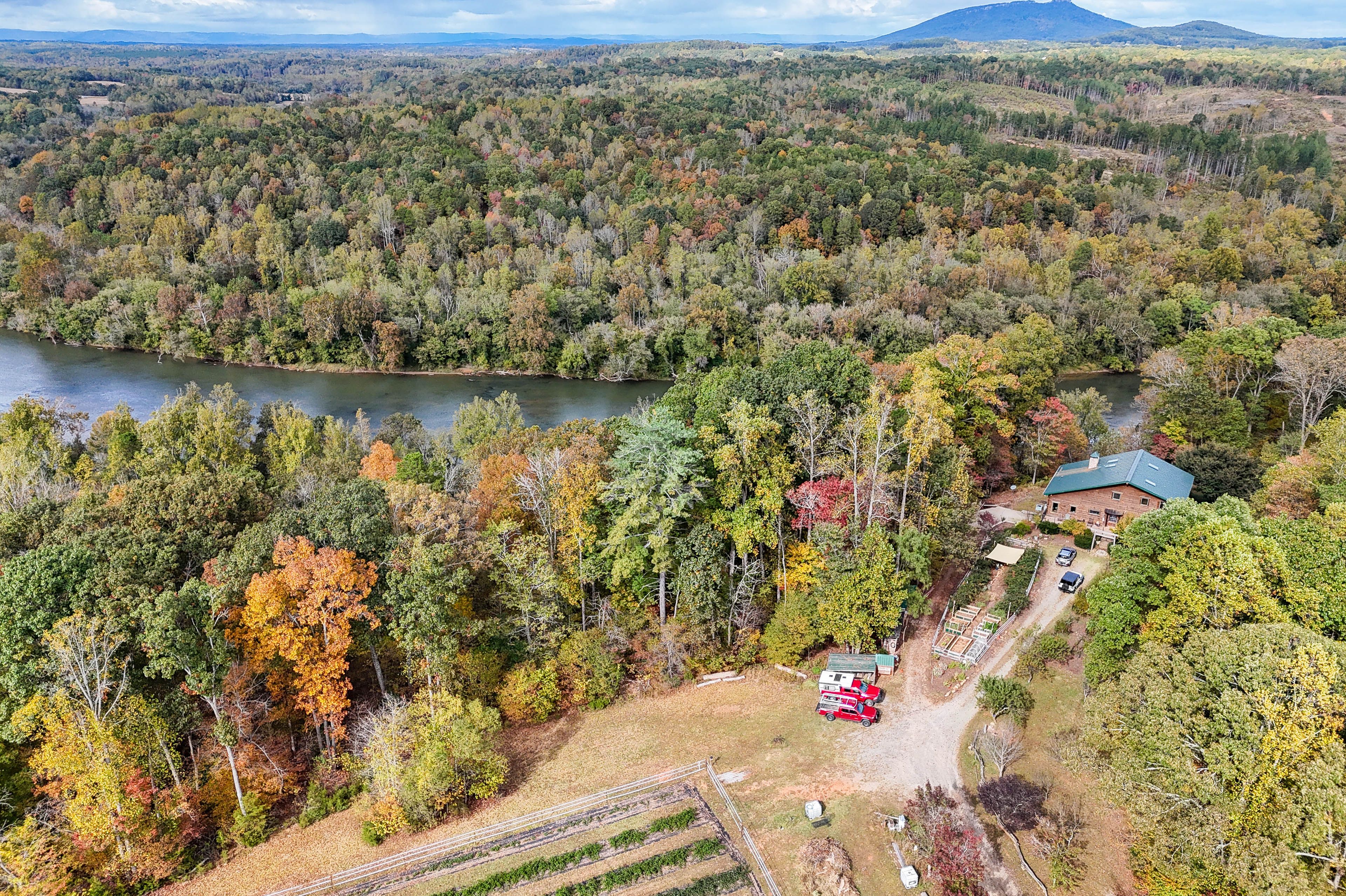 Hiking Trails & River Access On-Site
