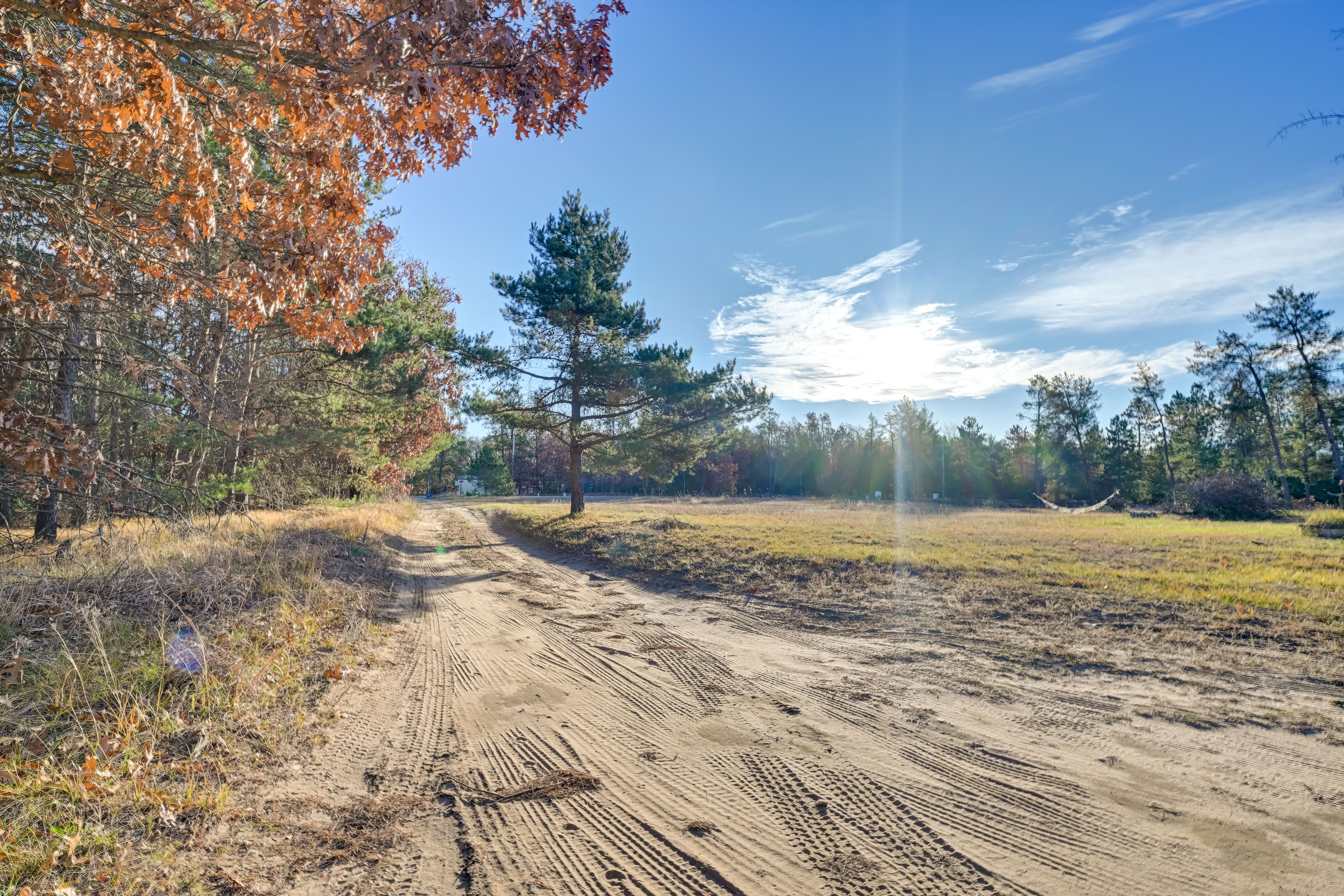 Long Driveway to Access Property