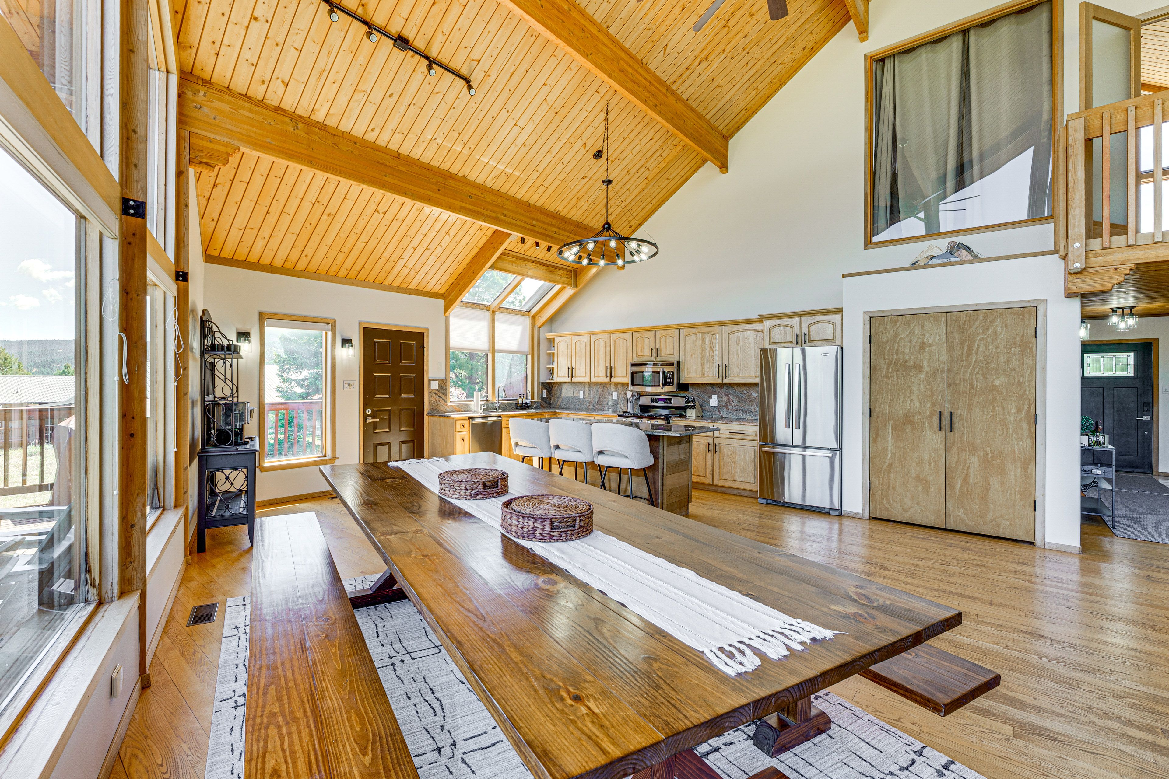 Dining Area | Kitchen | Cooking Basics | Coffee Bar