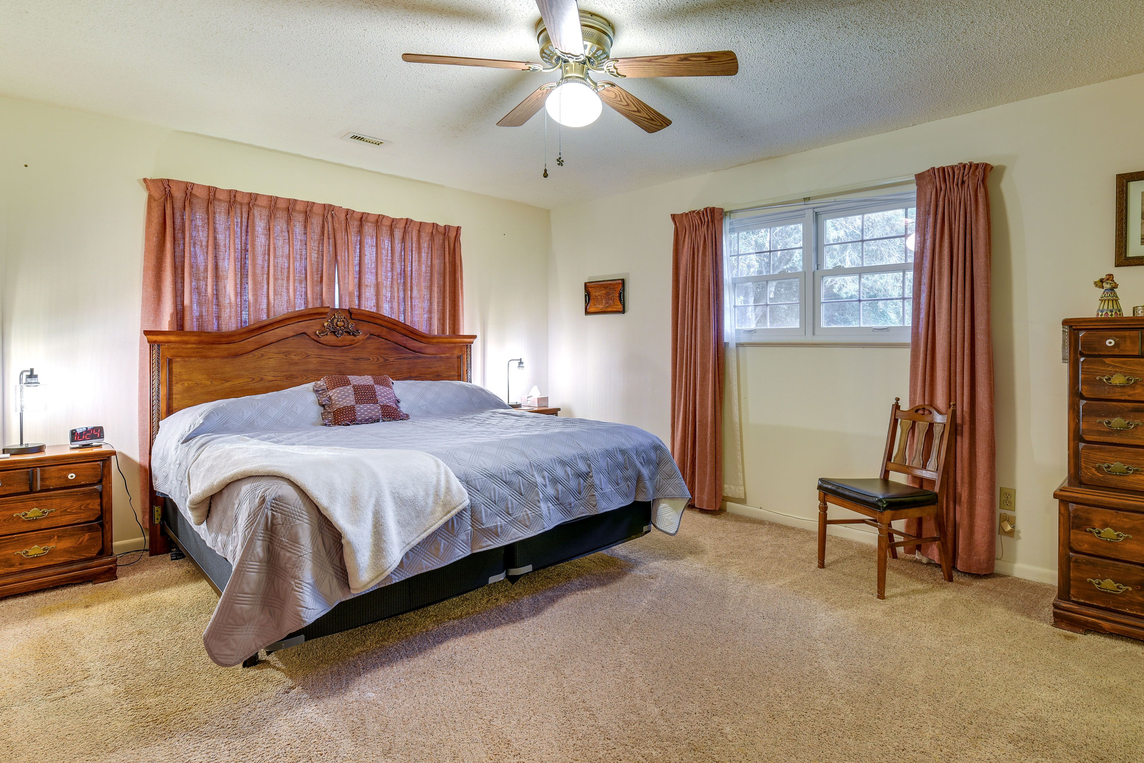 Bedroom 2 | King Bed
