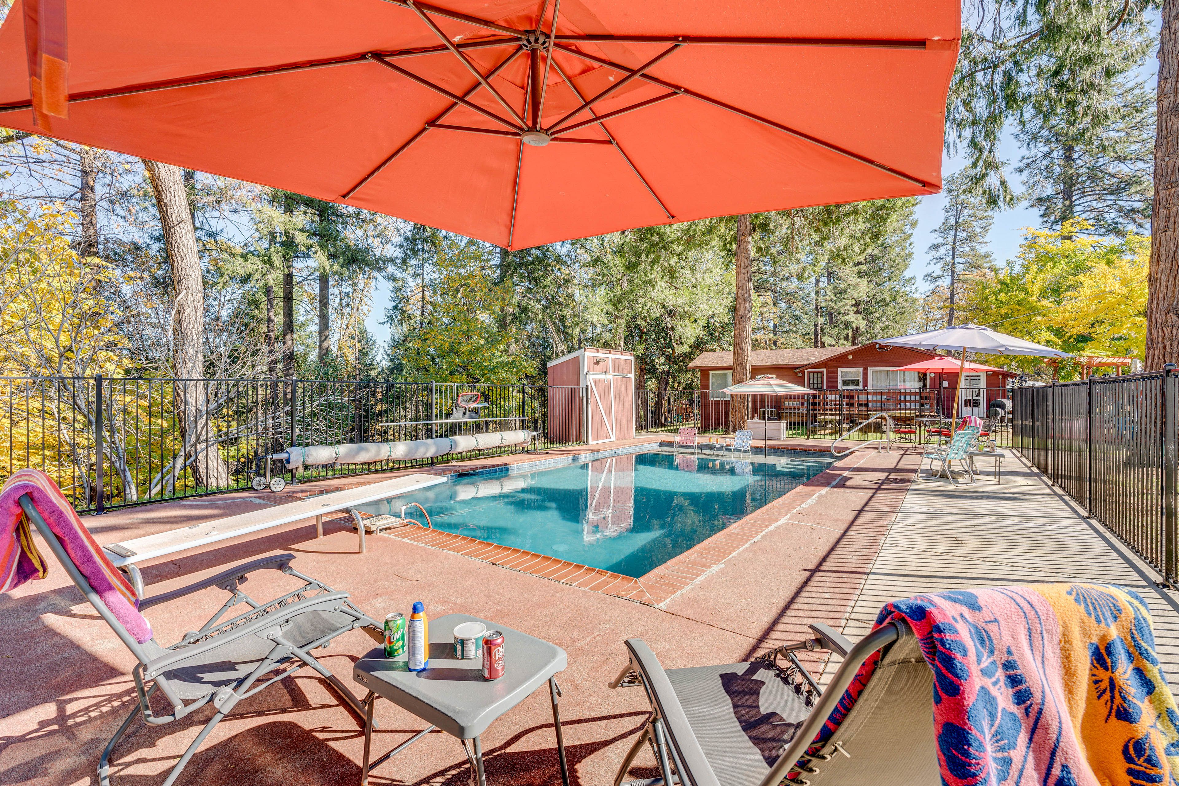 Cottage Exterior | Shared Pool