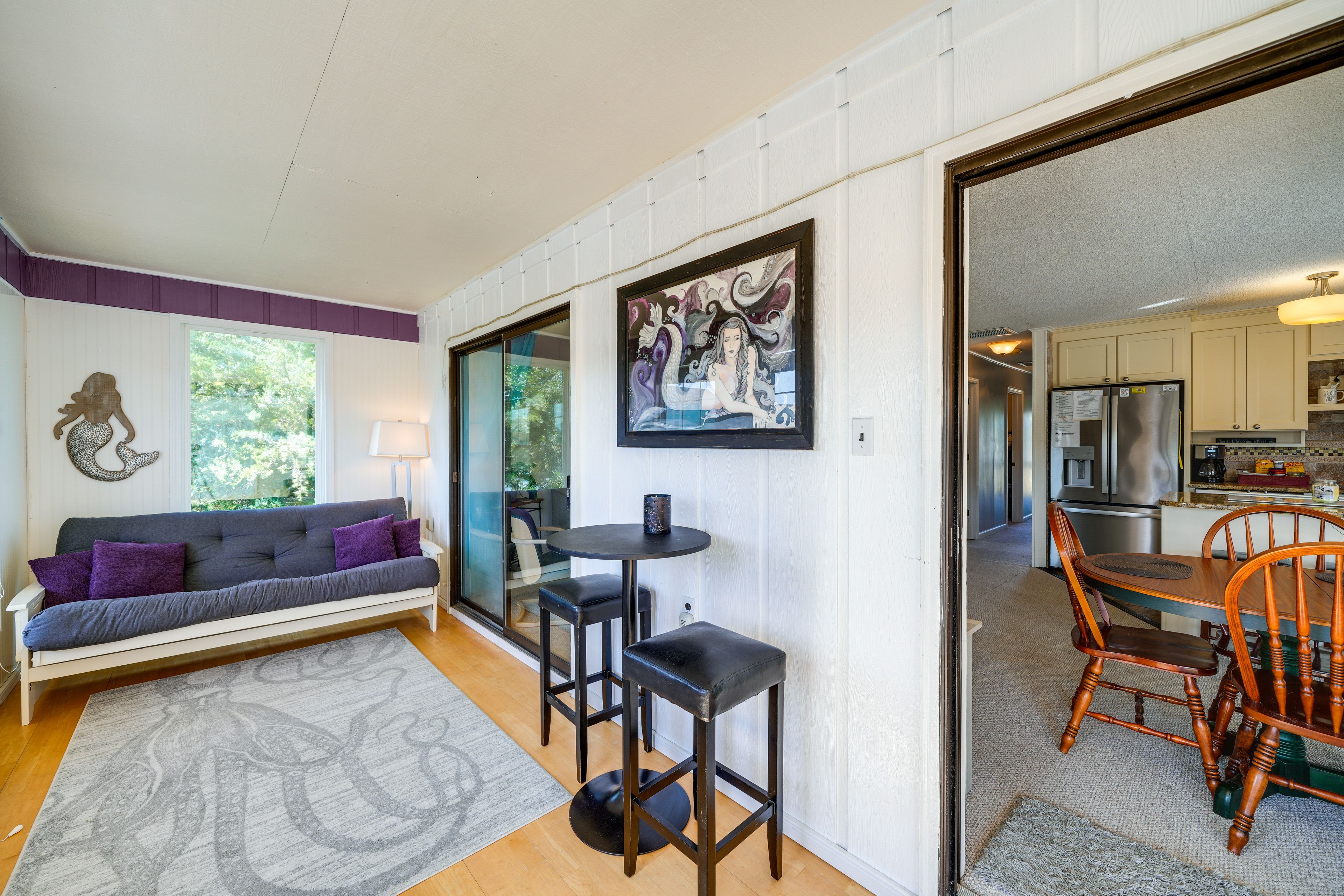 Sunroom | Full Futon