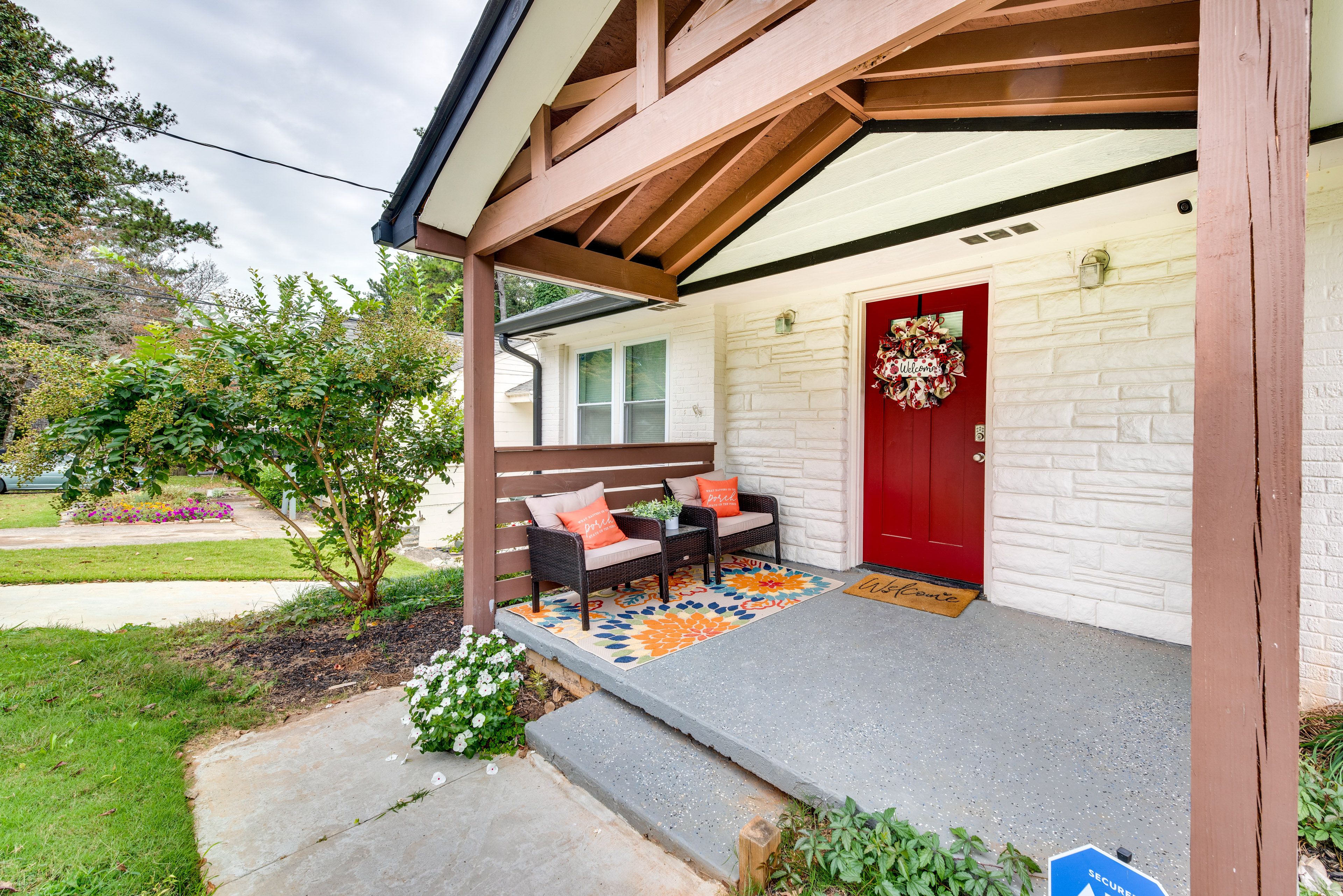 Atlanta Vacation Rental | 4BR | 2.5BA | 1,500 Sq Ft | Stairs Required