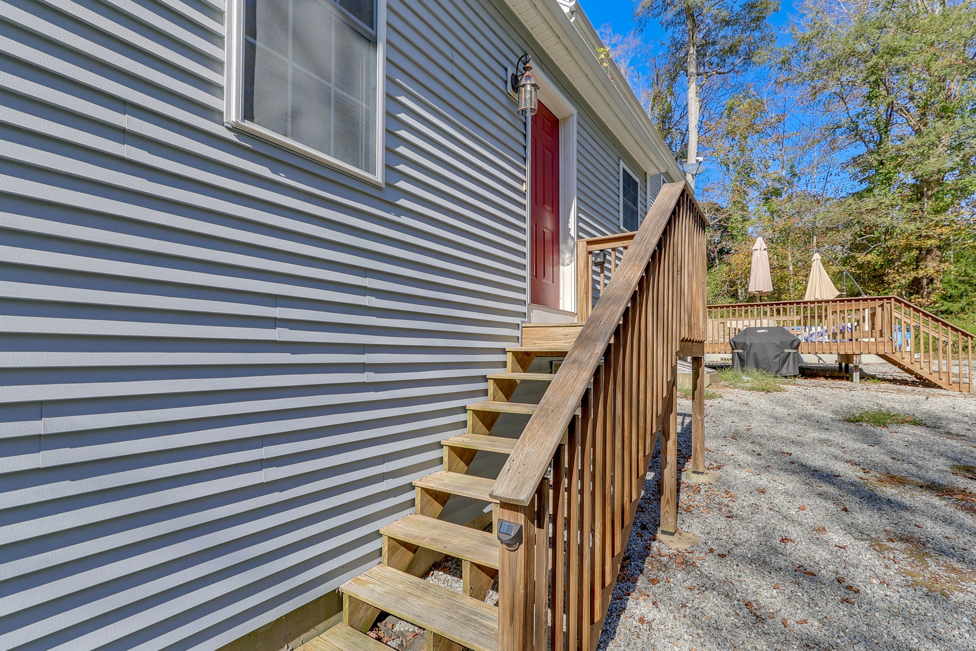 Steps to Apartment