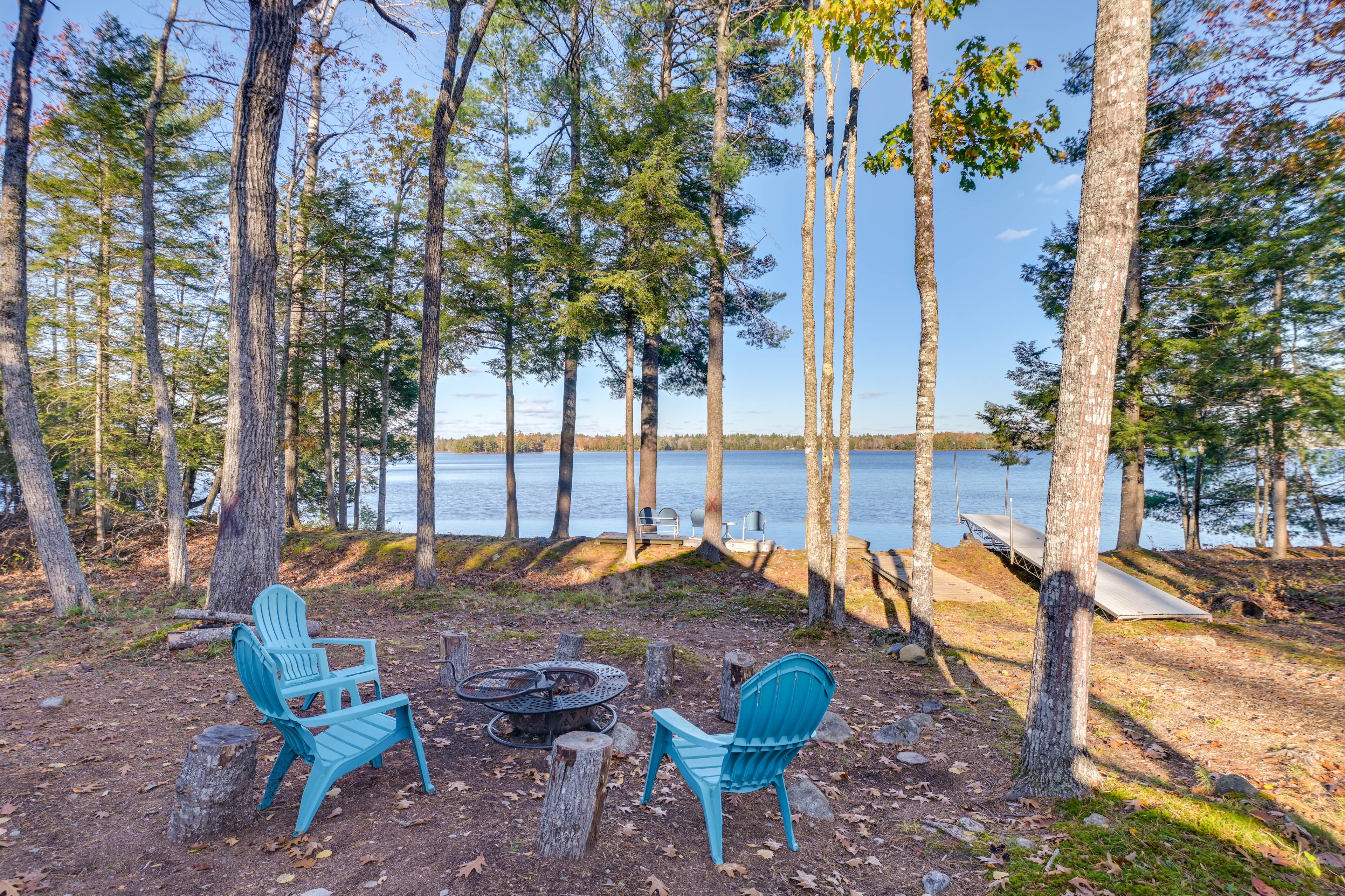 Waterfront Yard | Fire Pit