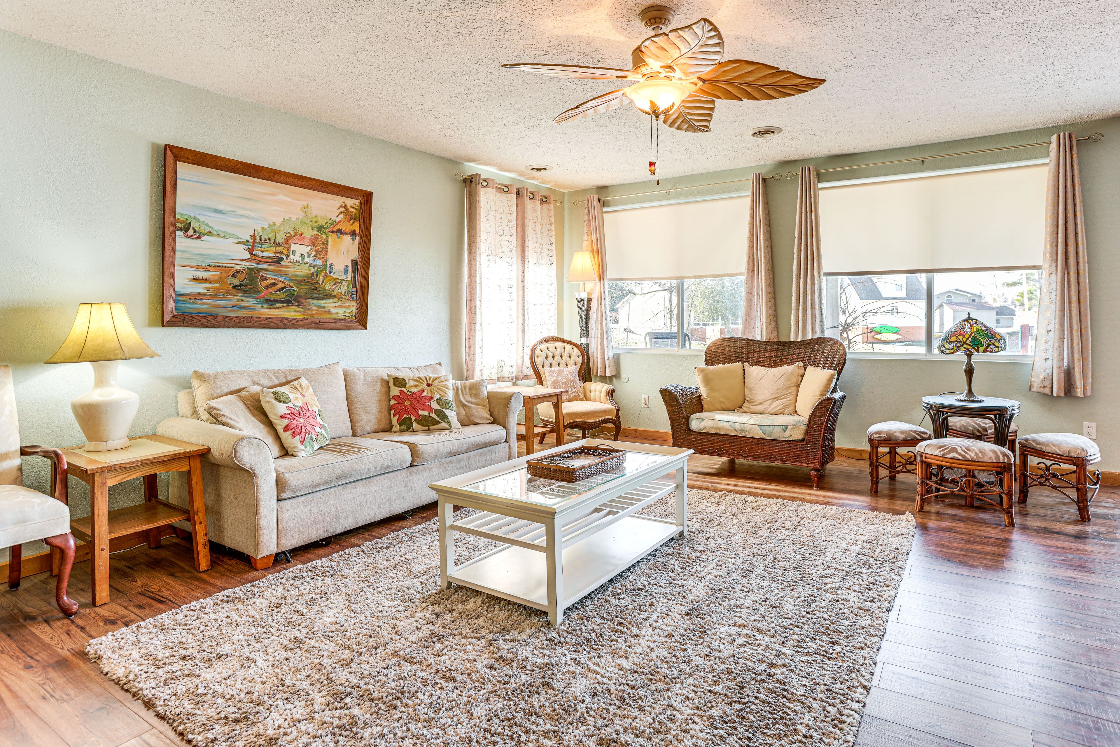 Living Room | 1st Floor | Free WiFi