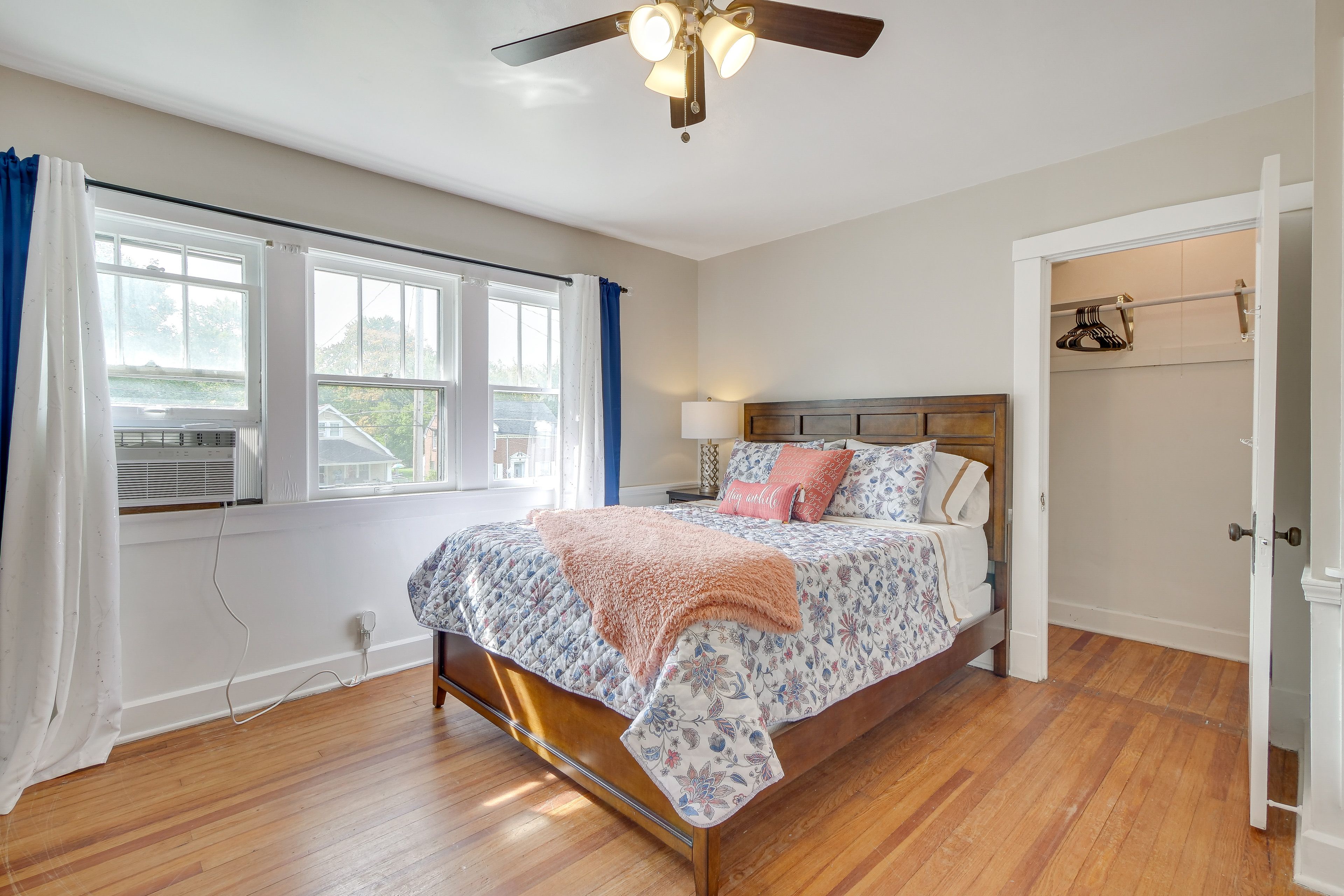 Bedroom 2 | 2nd Floor | Queen Bed | Queen Air Mattress