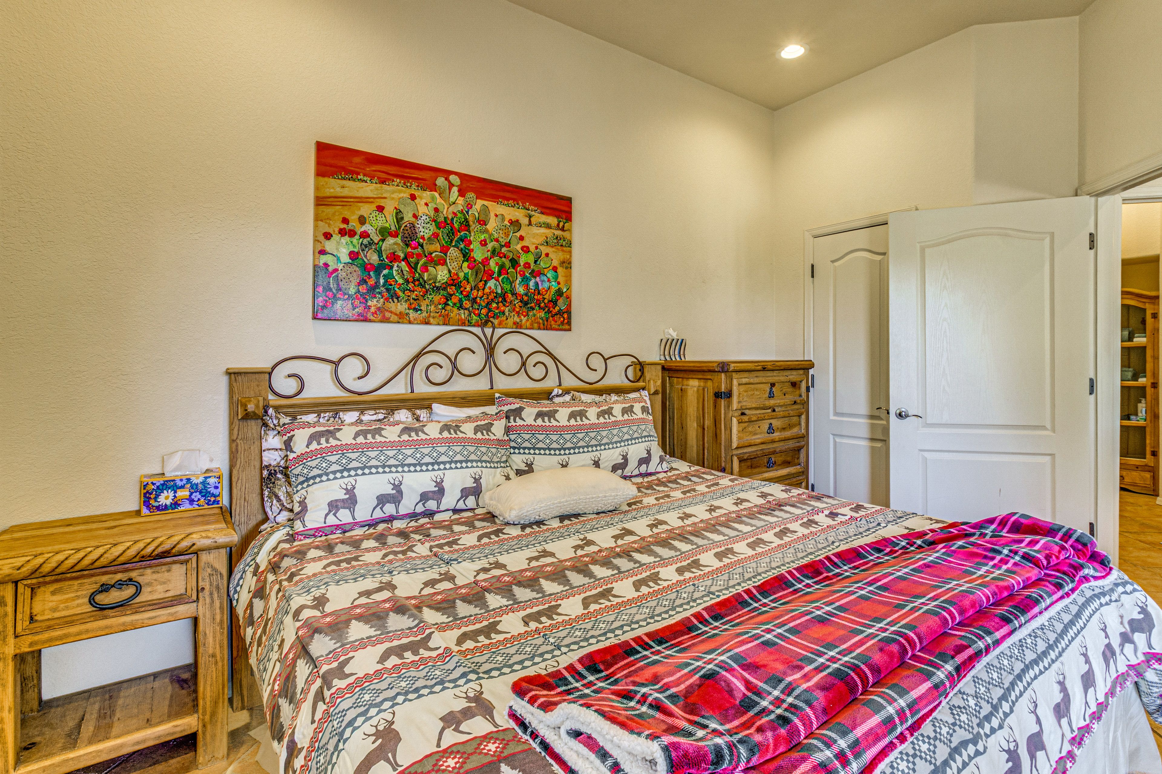 Bedroom 4 | King Bed | Ground Floor | Patio Access