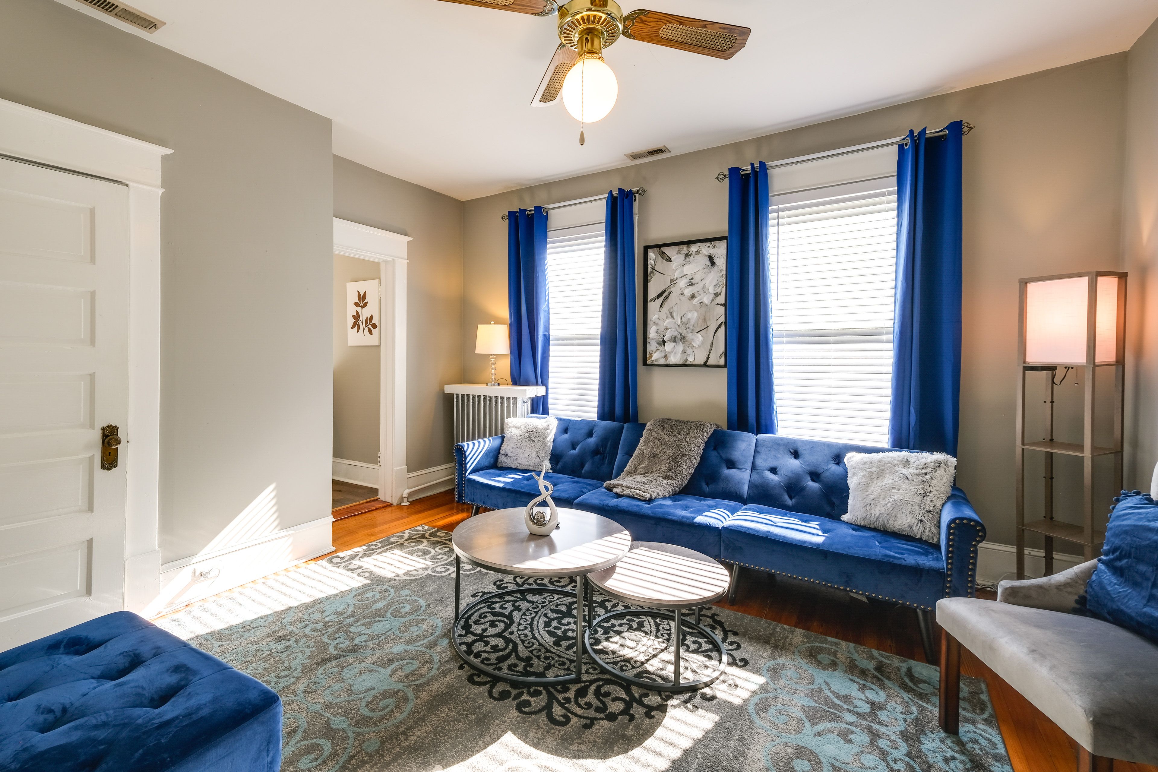 Living Room | Free WiFi | Smart TV | Central A/C