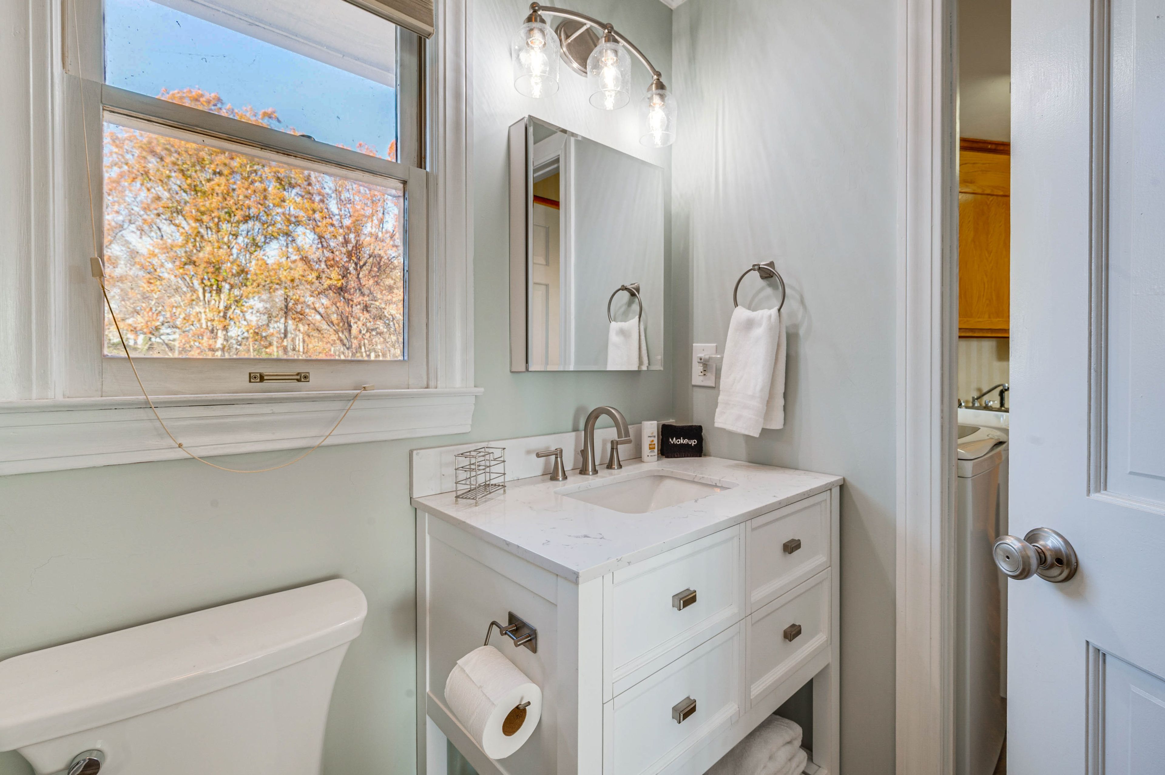 Full Bathroom | Shower