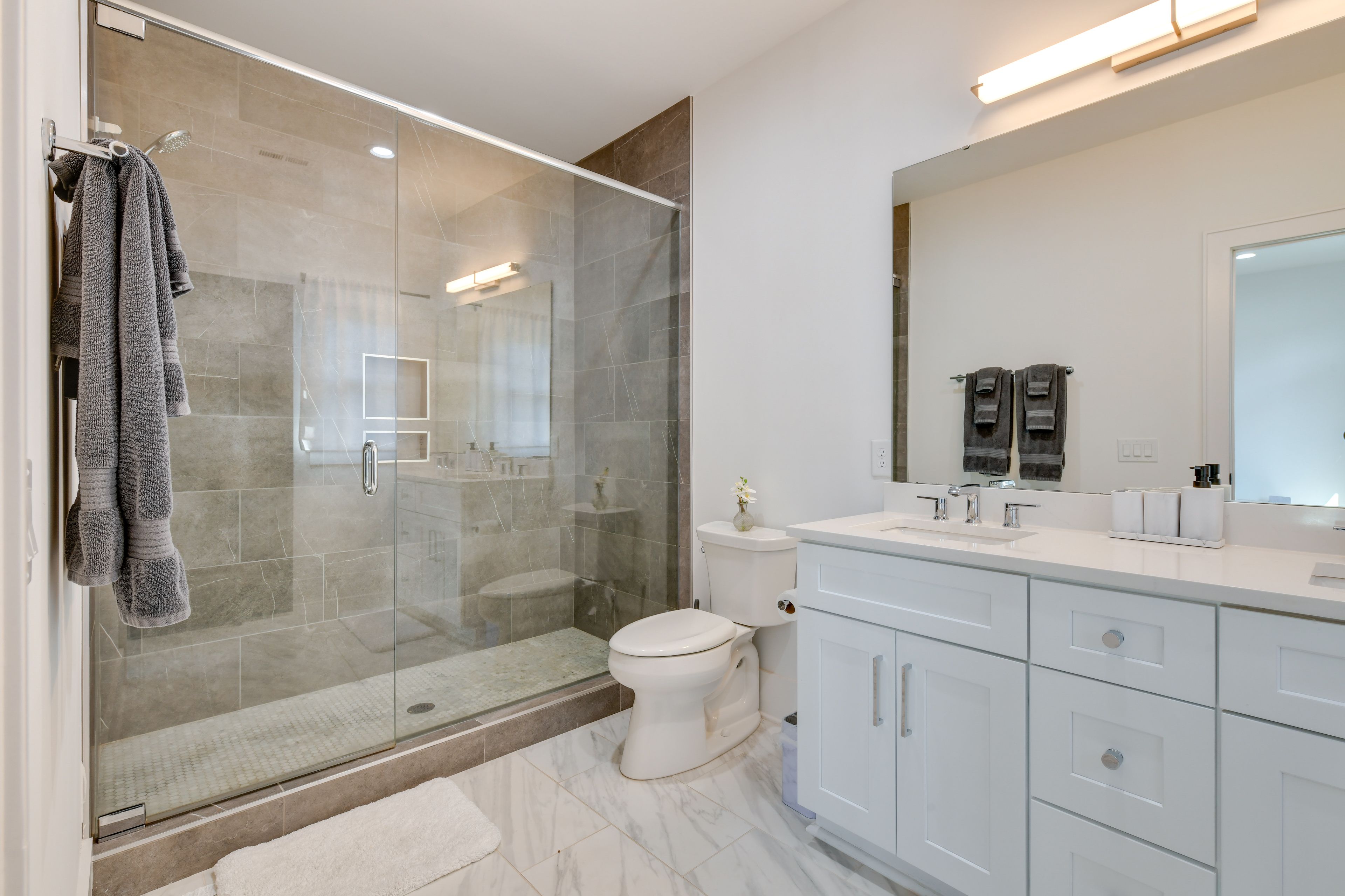 En-Suite Bathroom