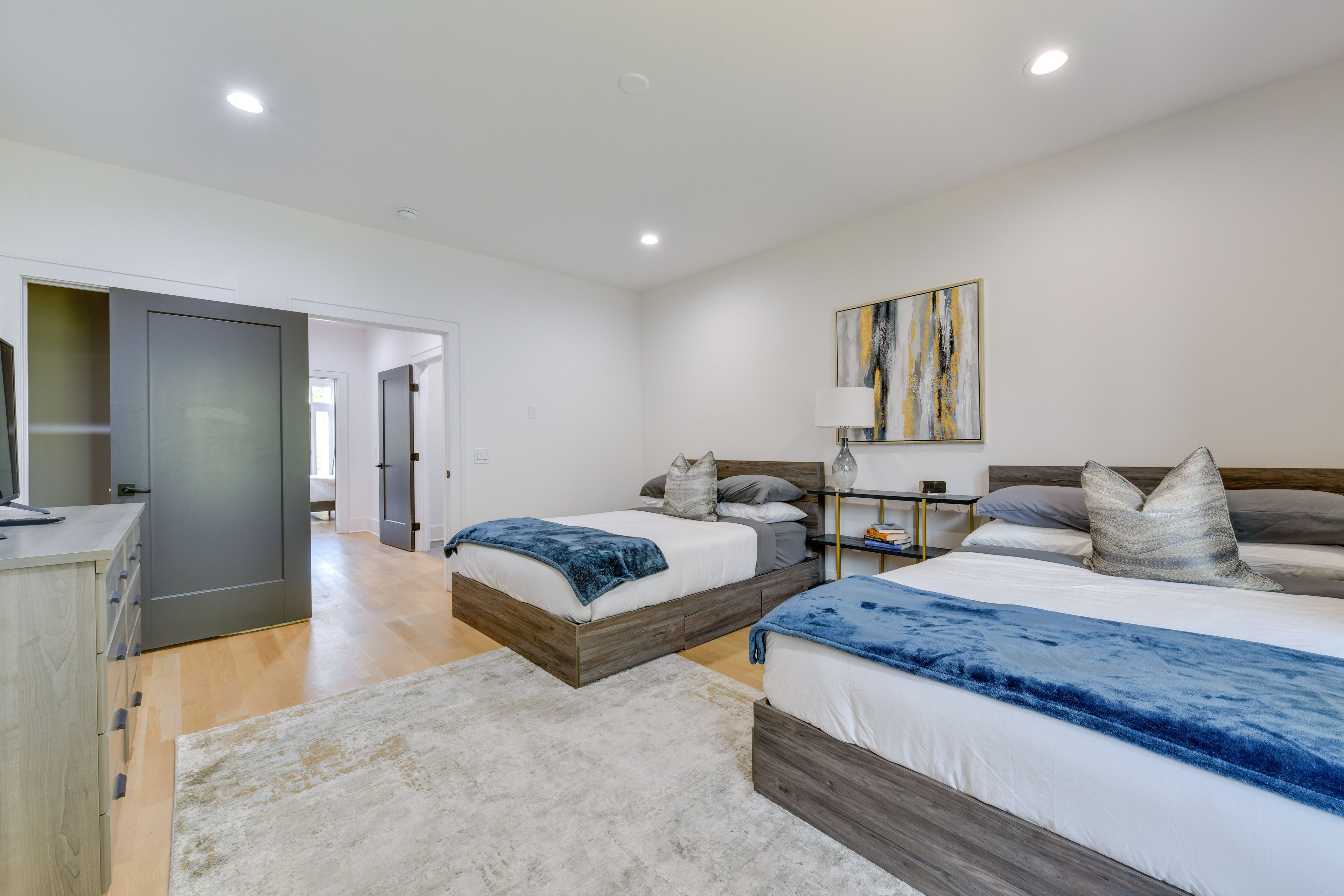 Bedroom 2 | 2 Queen Beds
