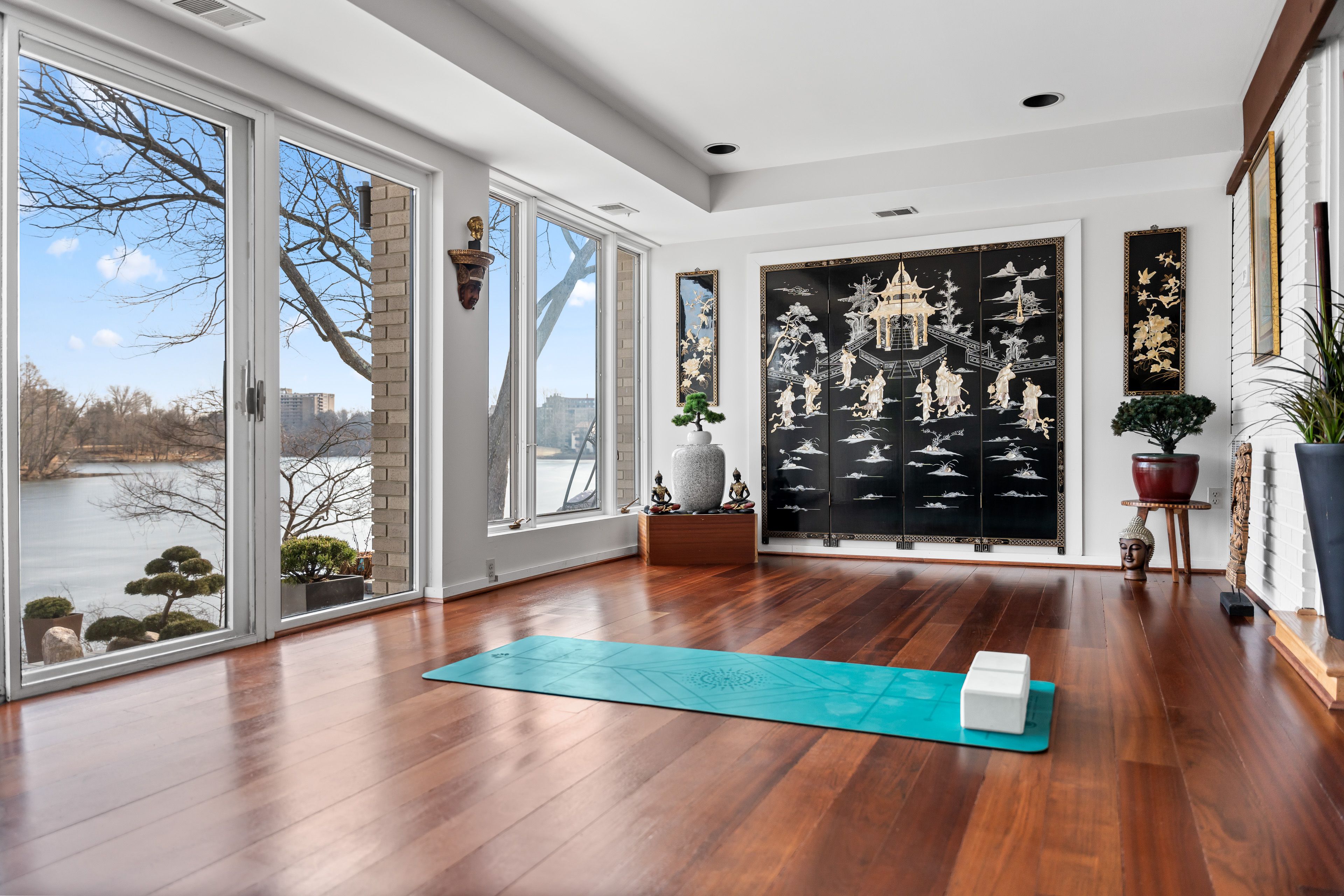 Yoga Studio | River Views