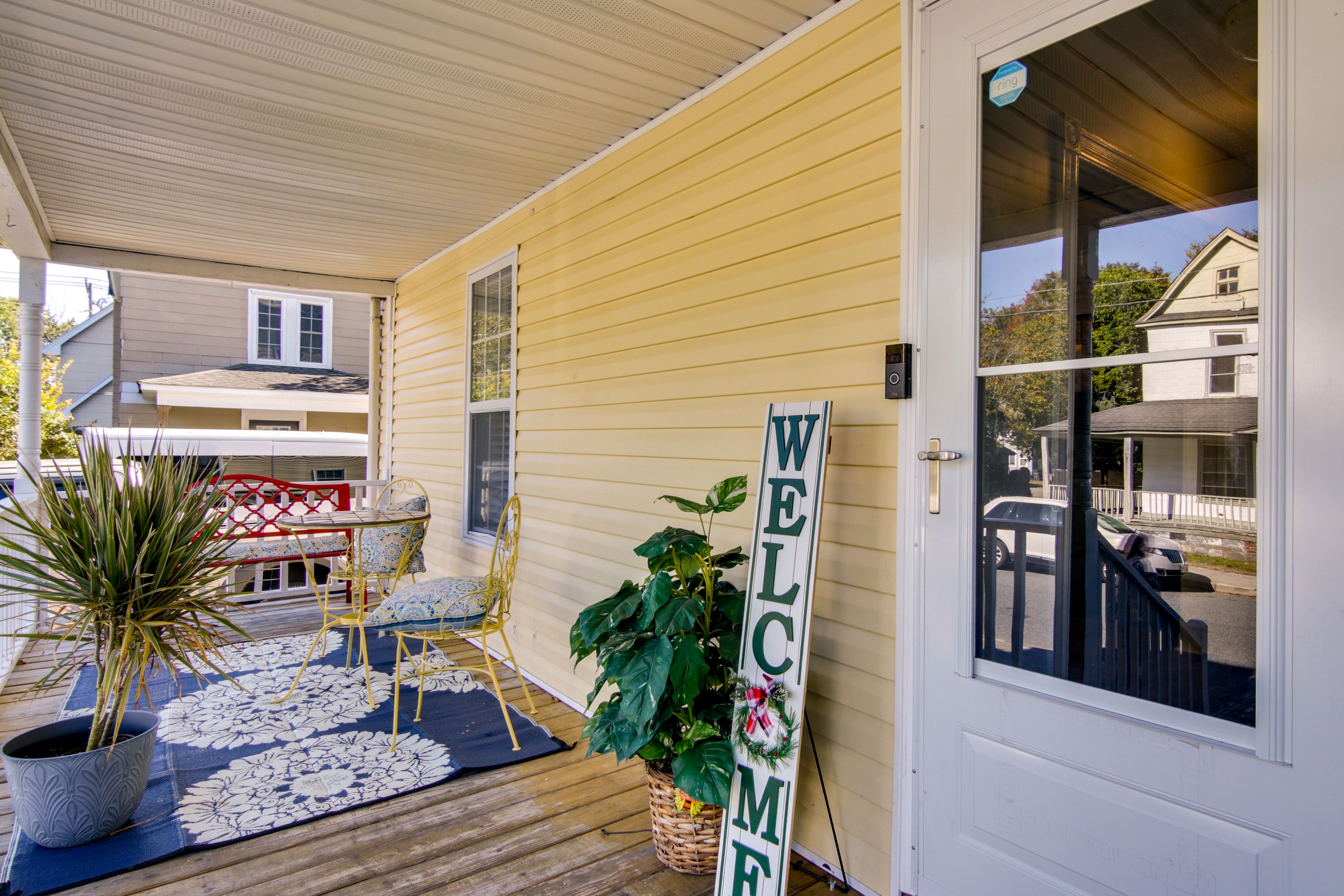 Front Porch | Ring Doorbell (Facing Out)
