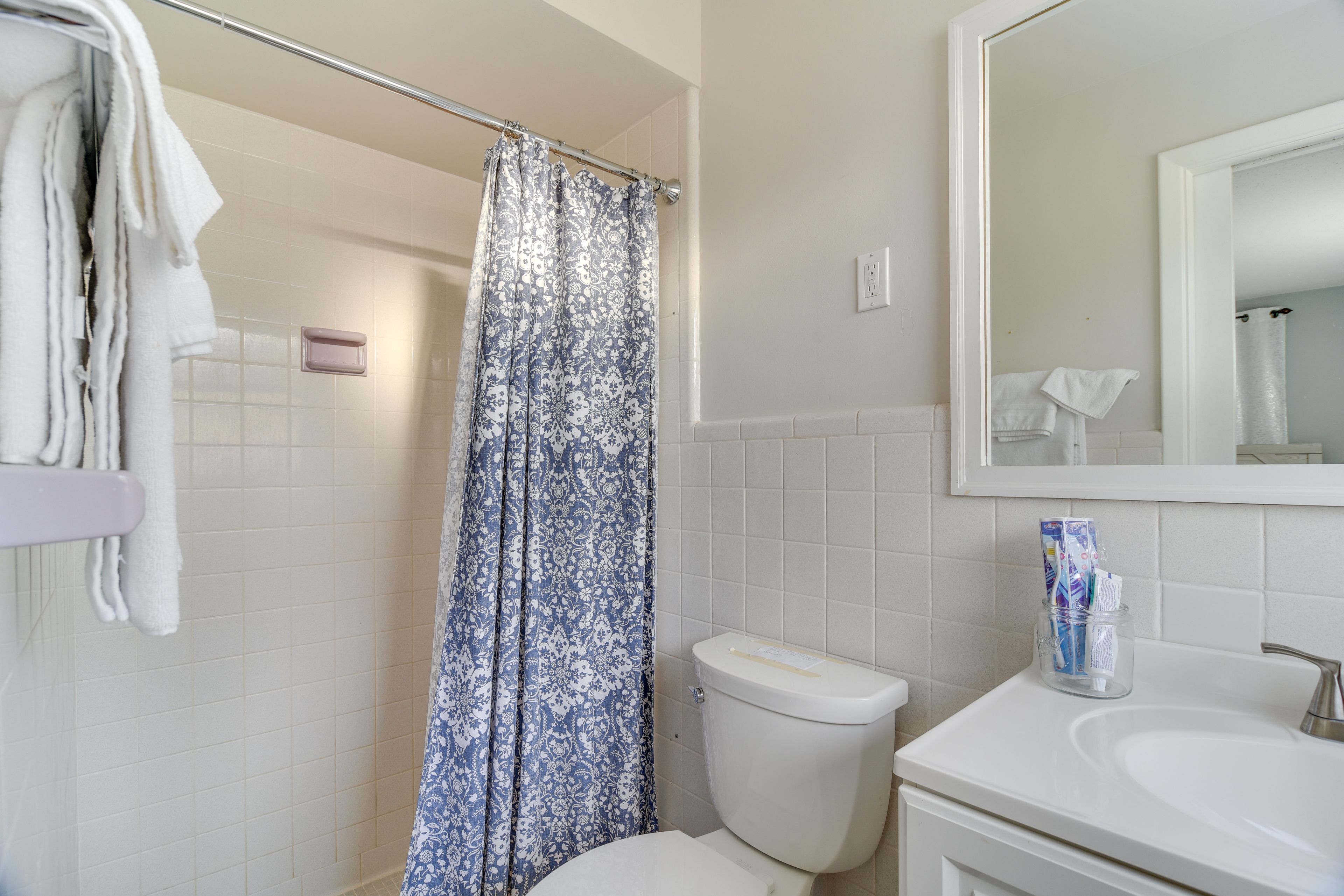 Full Bathroom