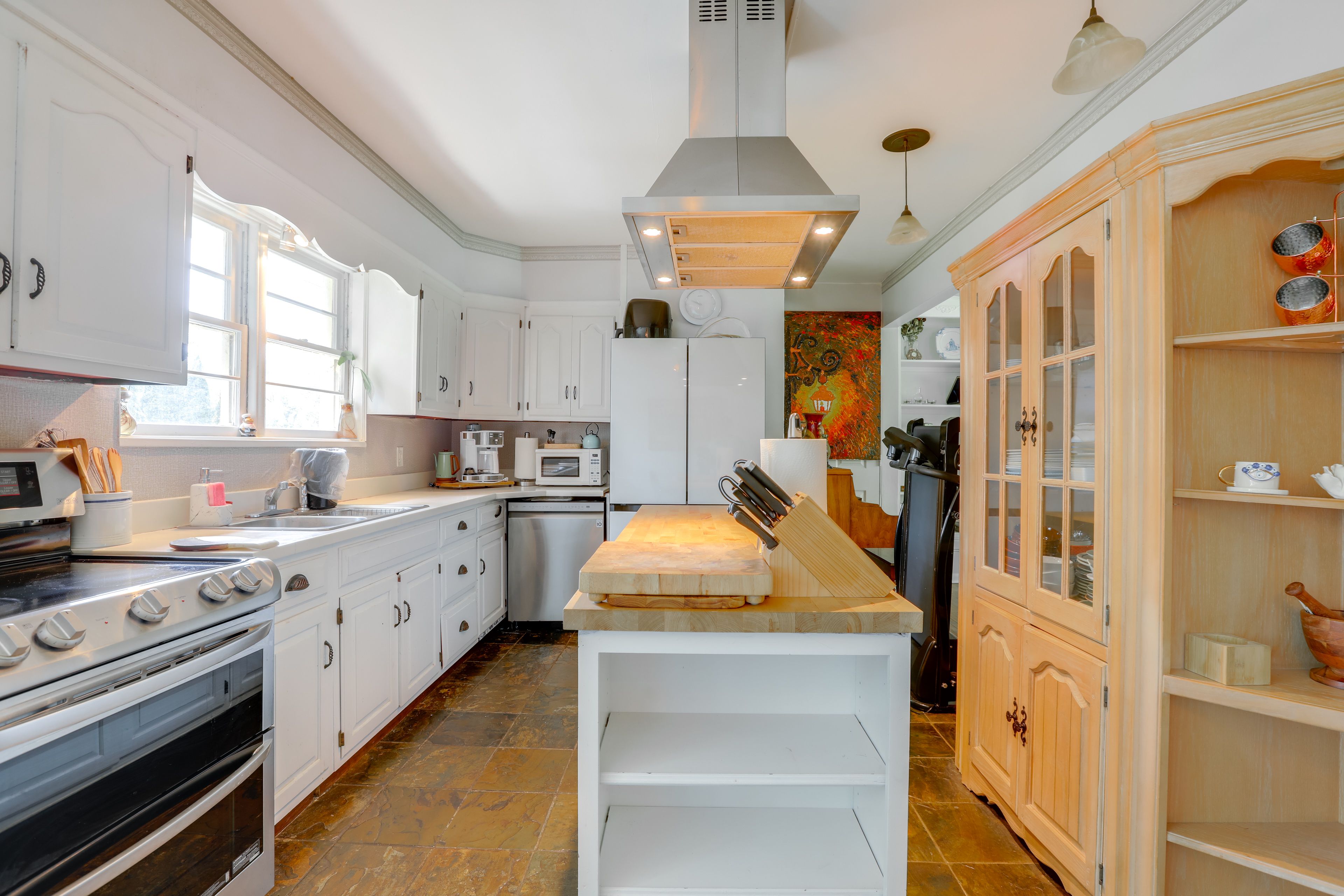 Kitchen | Drip Coffee Maker | Dishwasher | Cooking Basics