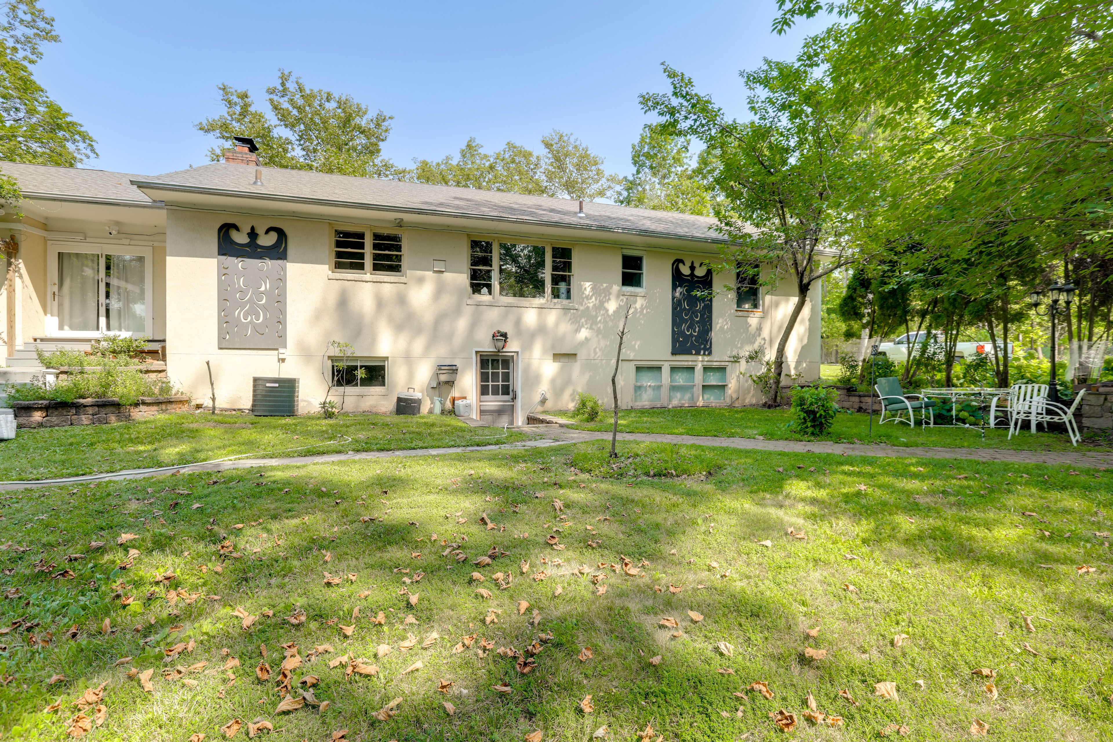 Private Backyard | Deck w/ Gas Grill | Dining Area