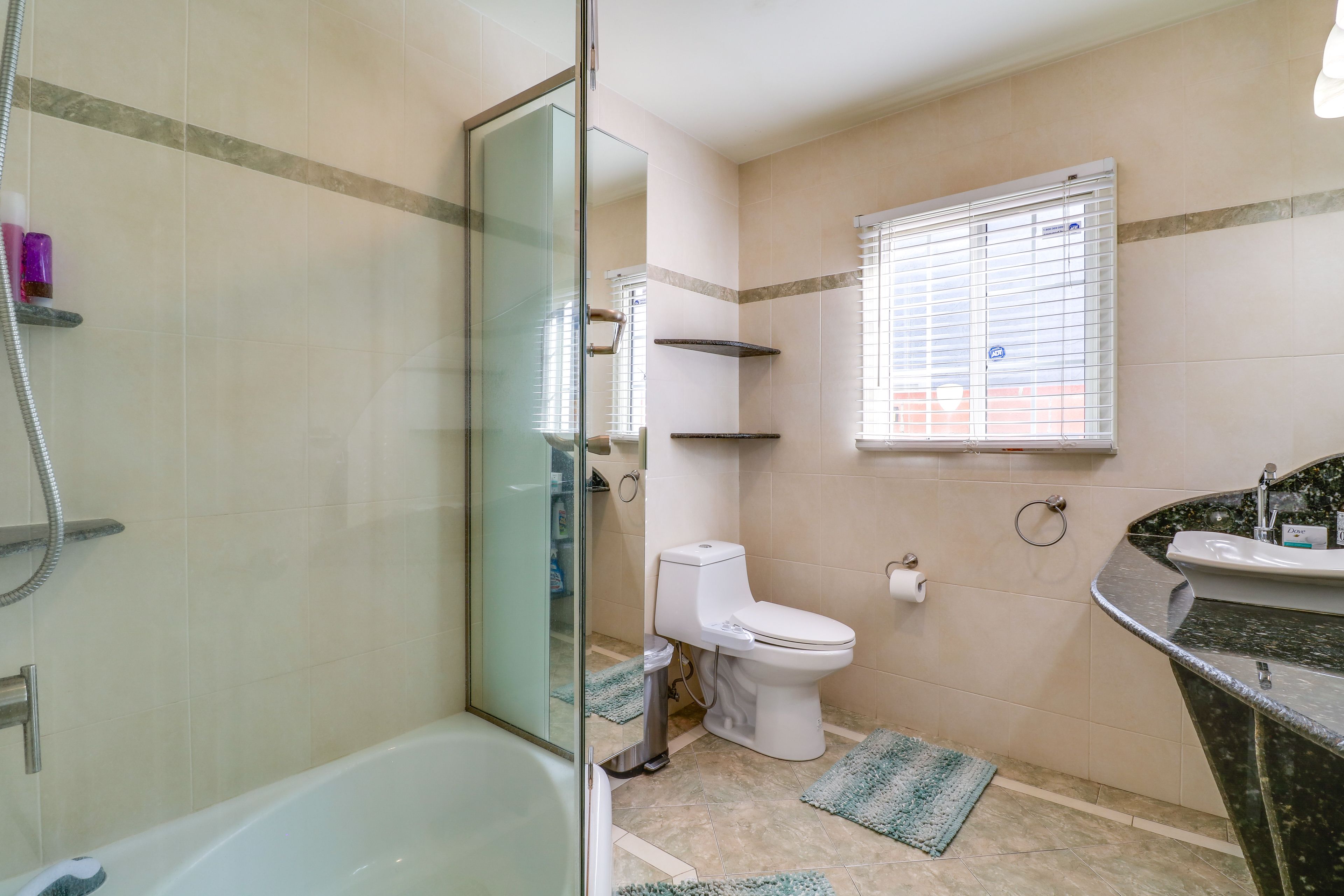 Bathroom | Towels Provided