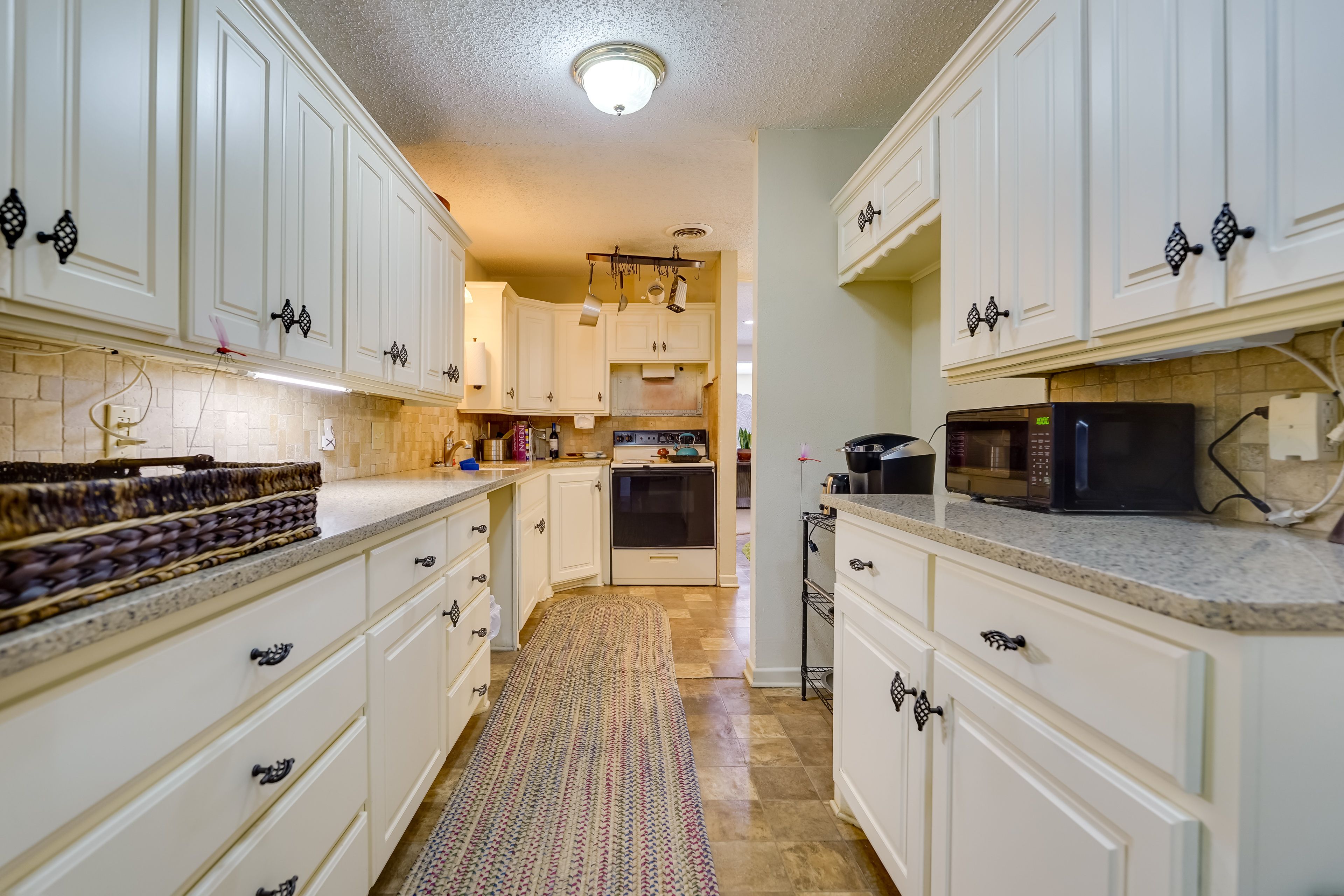 Kitchen | Keurig Coffee Maker | Toaster