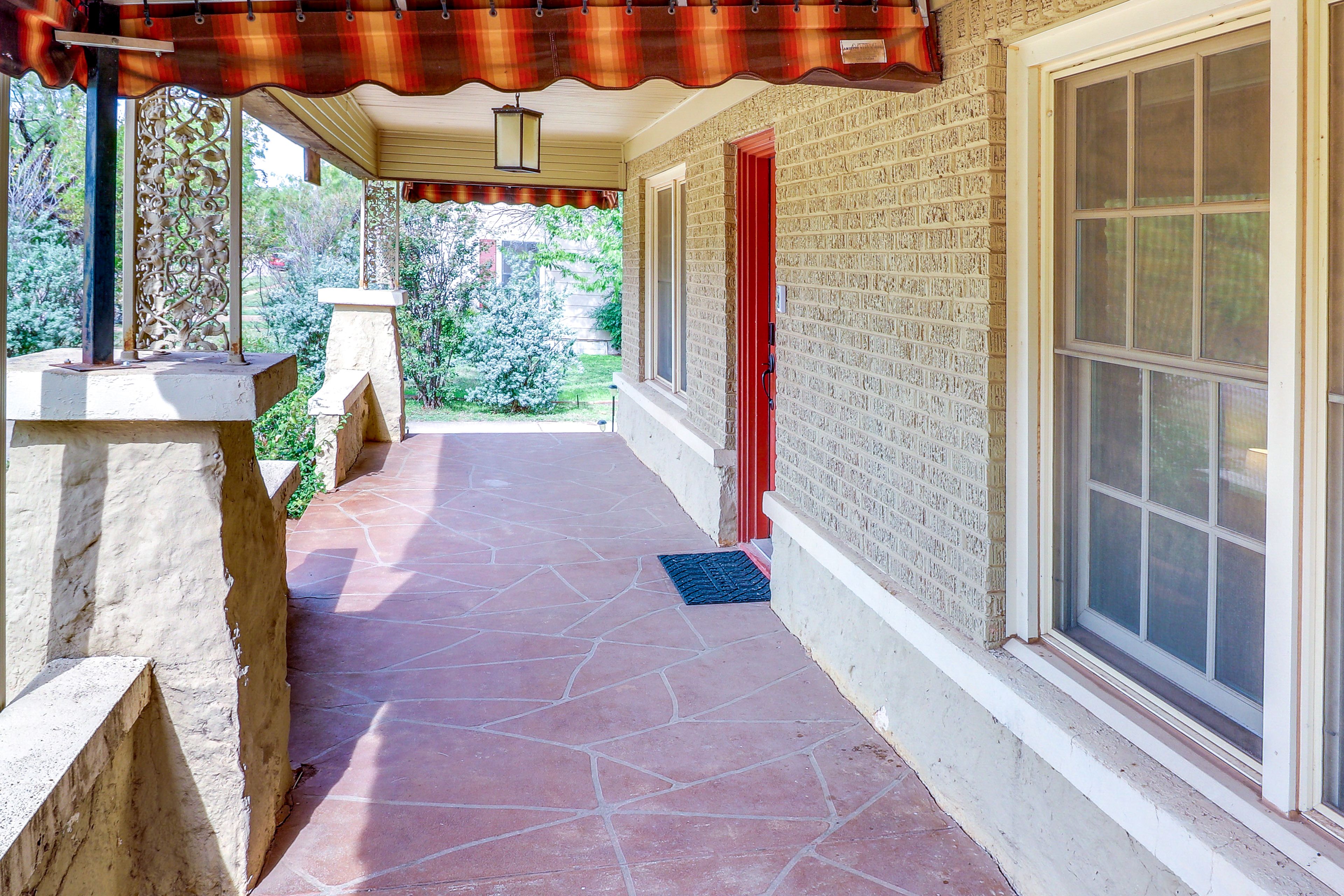 Covered Front Porch
