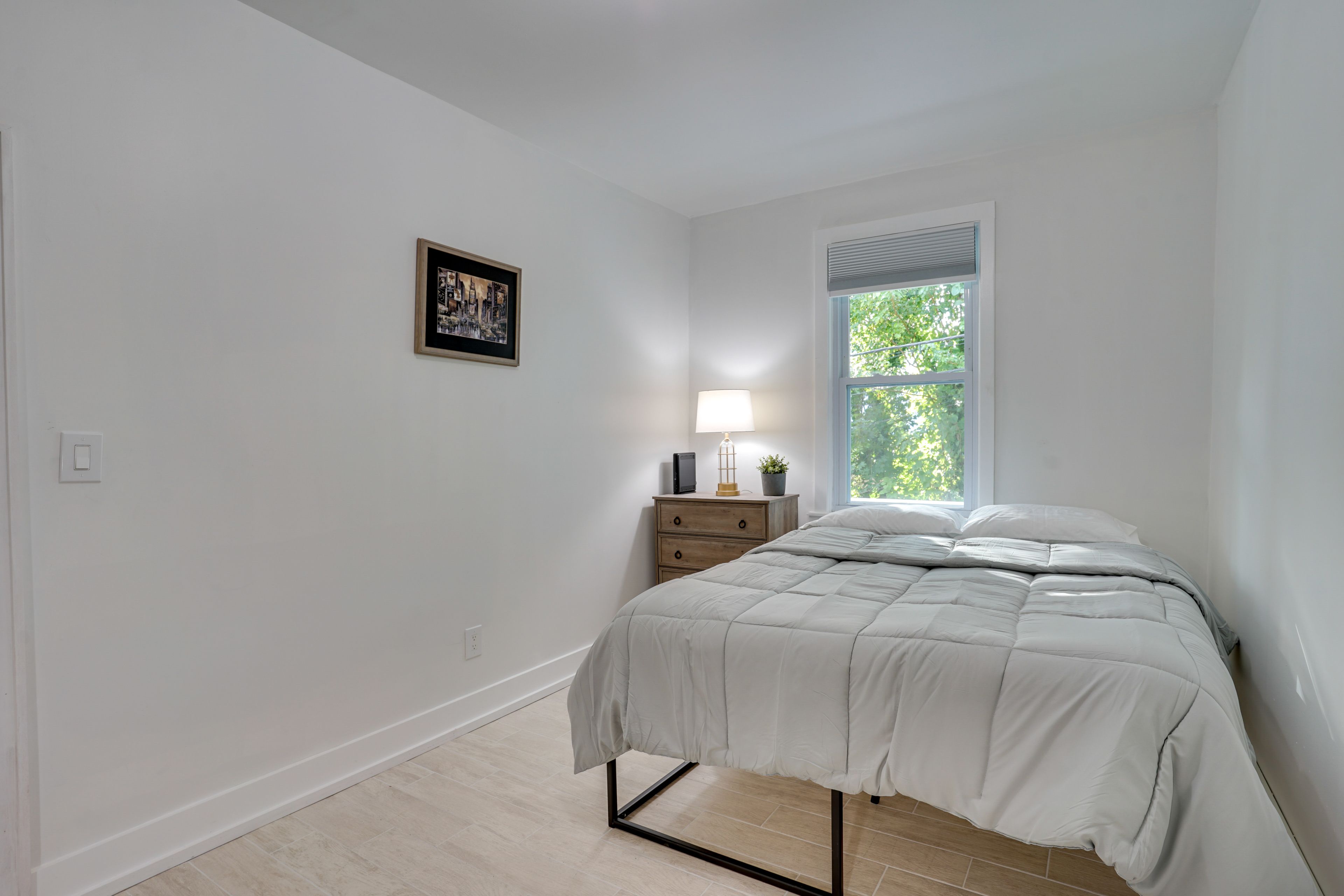 Bedroom 1 | Queen Bed | Linens Provided | Laptop Friendly