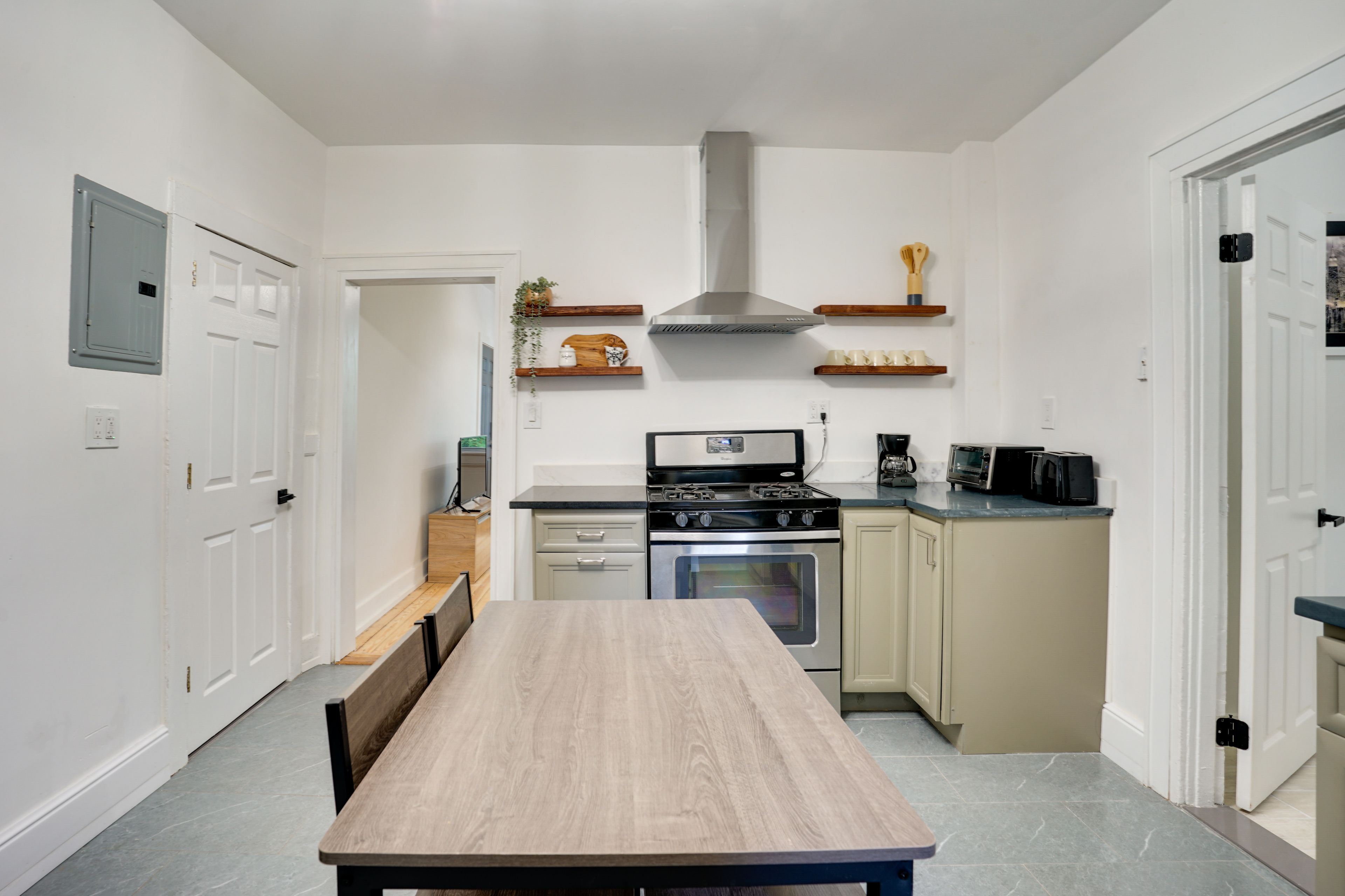 Kitchen | Dining Area | Cooking Basics