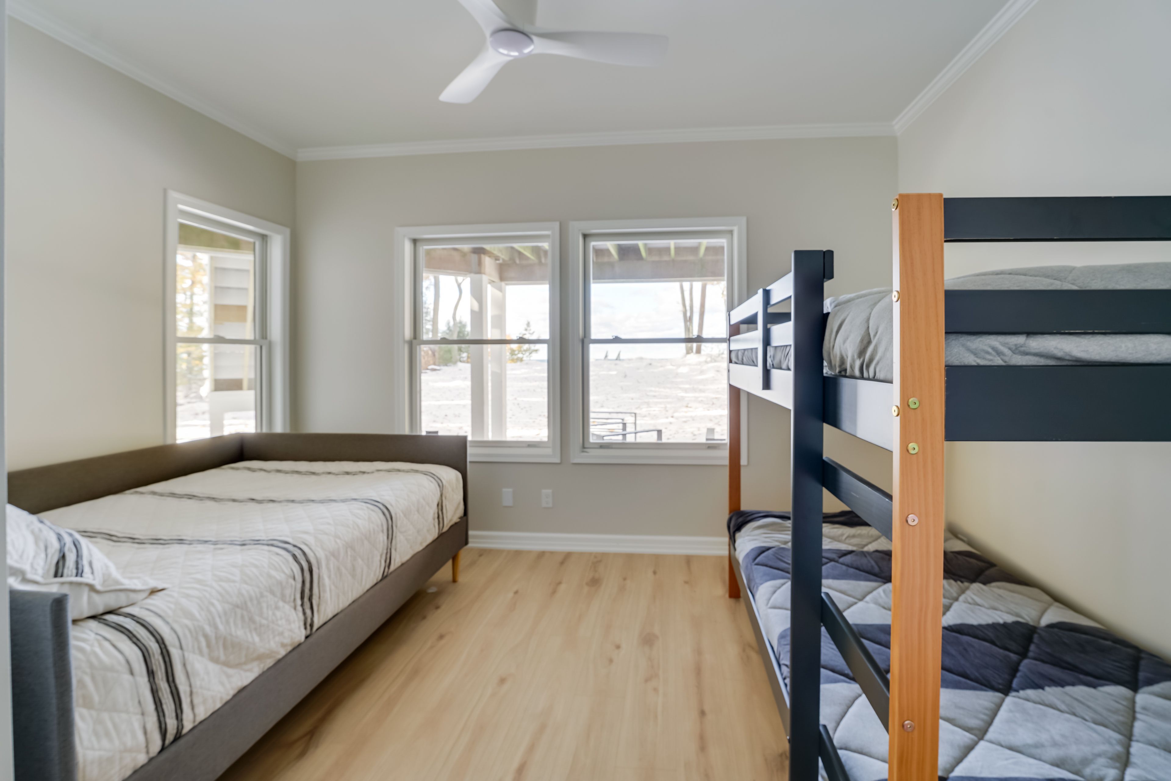 Bedroom 5 | 1st Floor | Full Daybed | Twin Bunk Bed