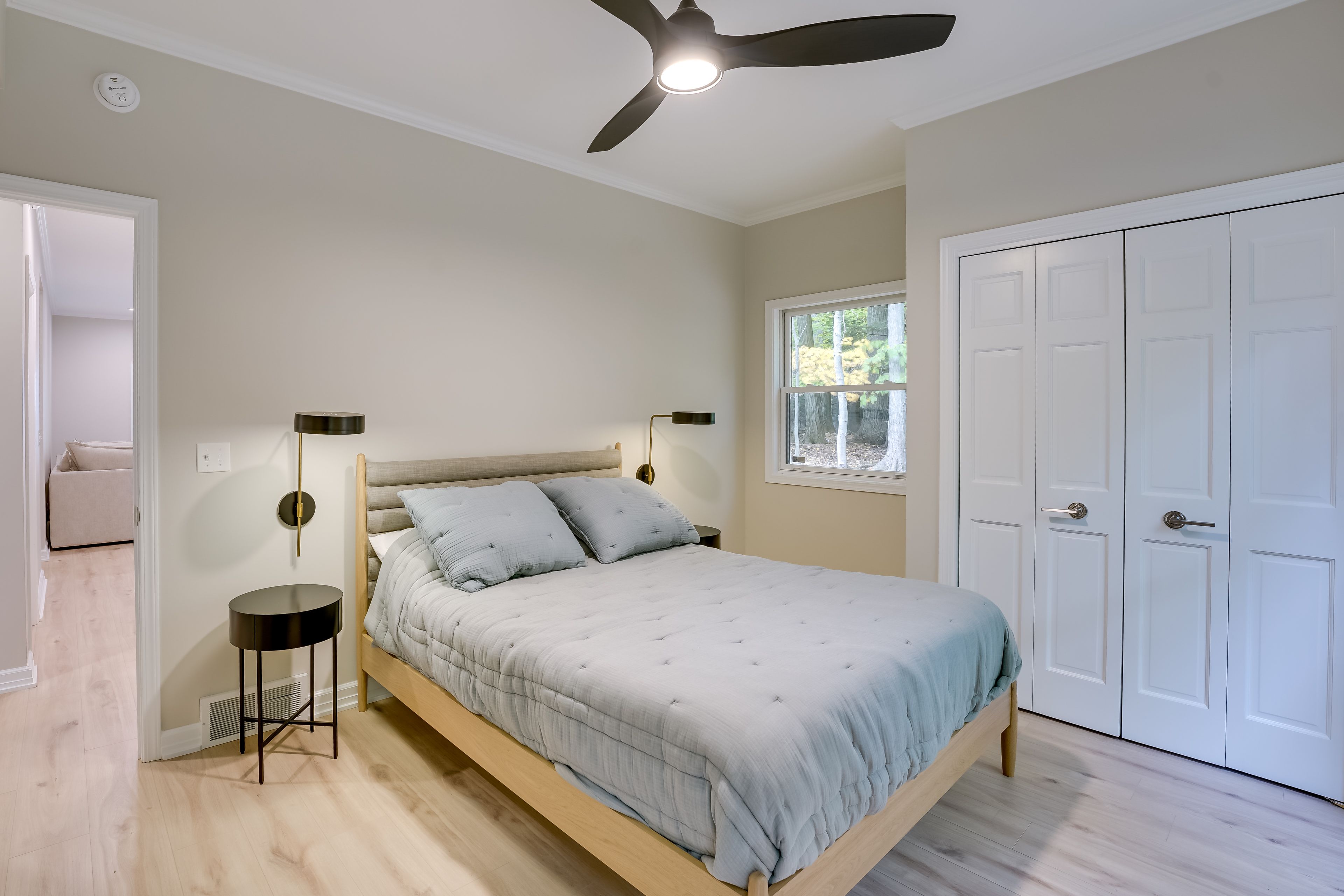 Bedroom 4 | 1st Floor | Queen Bed