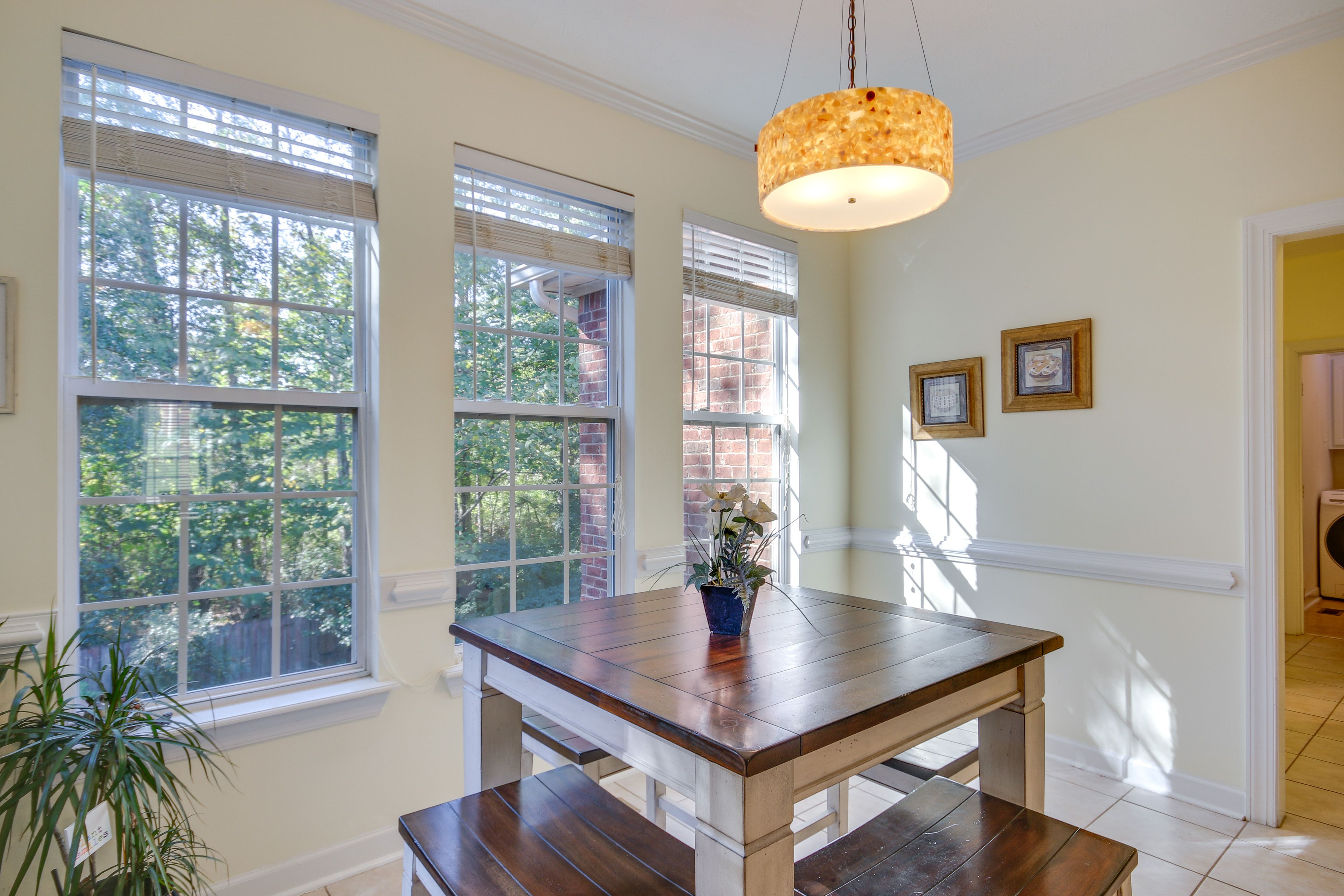 Breakfast Nook