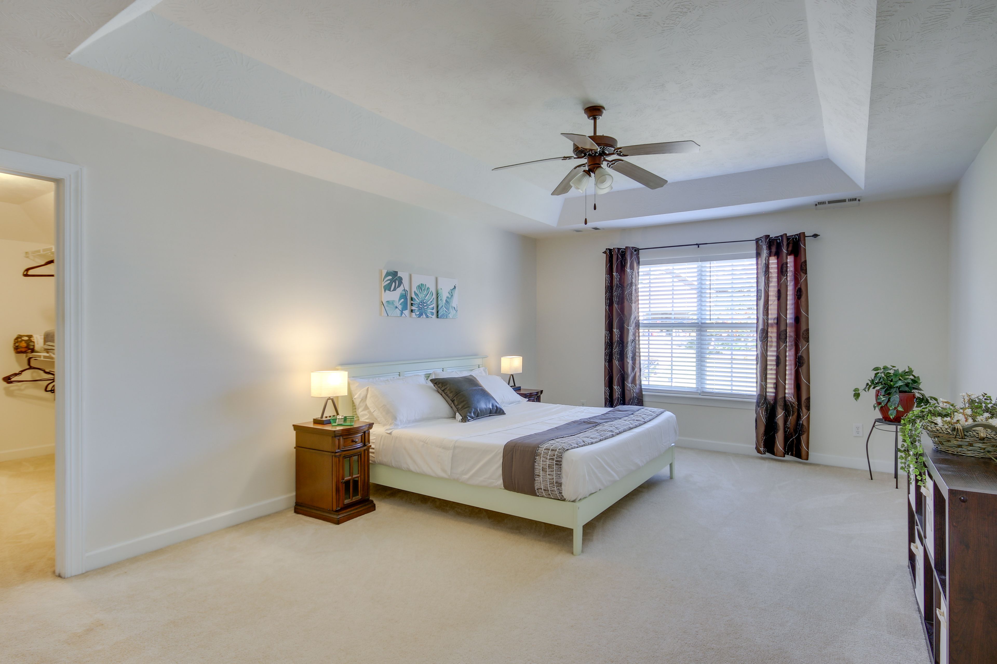 Bedroom 2 | King Bed | 2nd Floor | Stairs Required