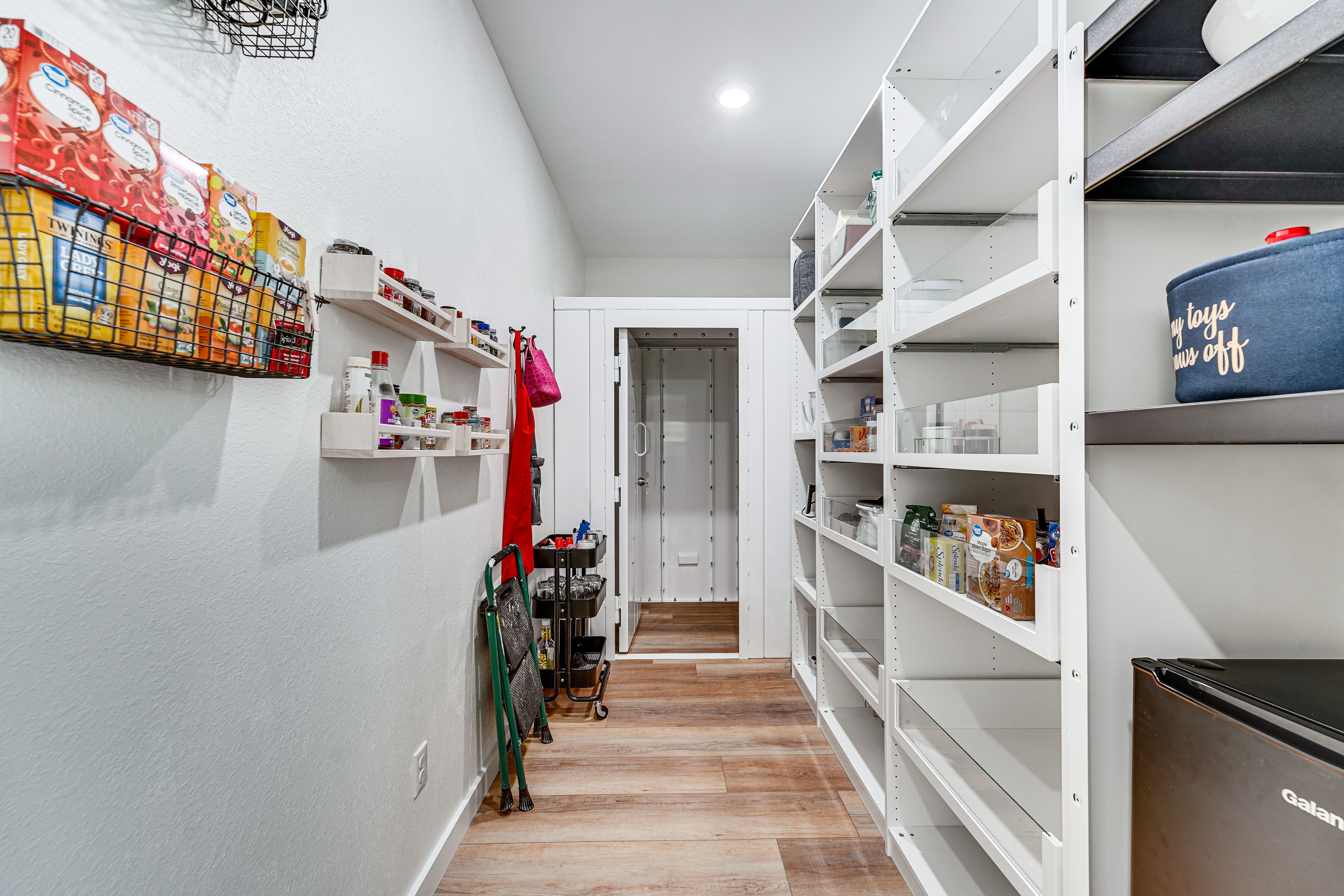 Walk-In Pantry