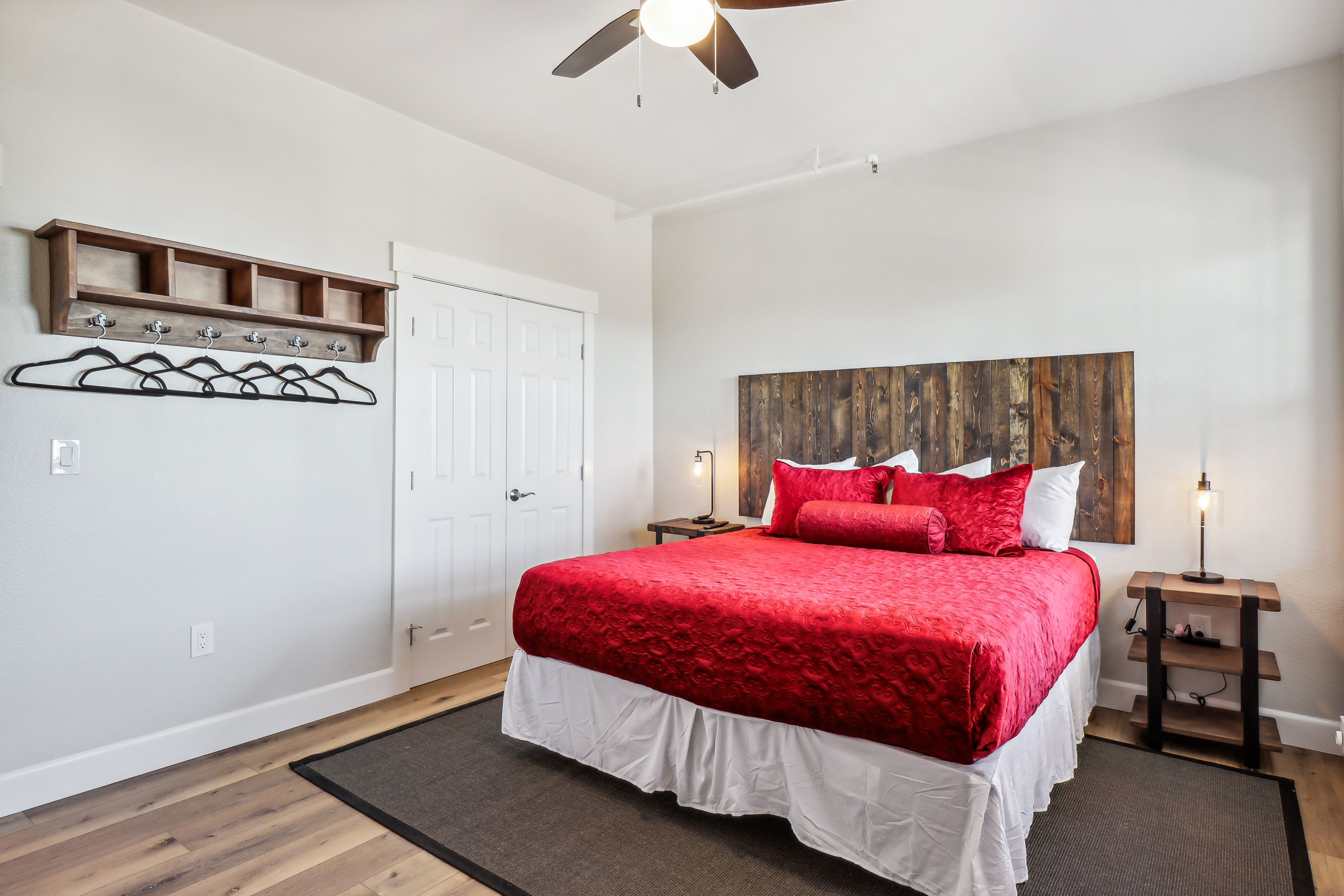 Bedroom 1 | California King Bed | Smart TV