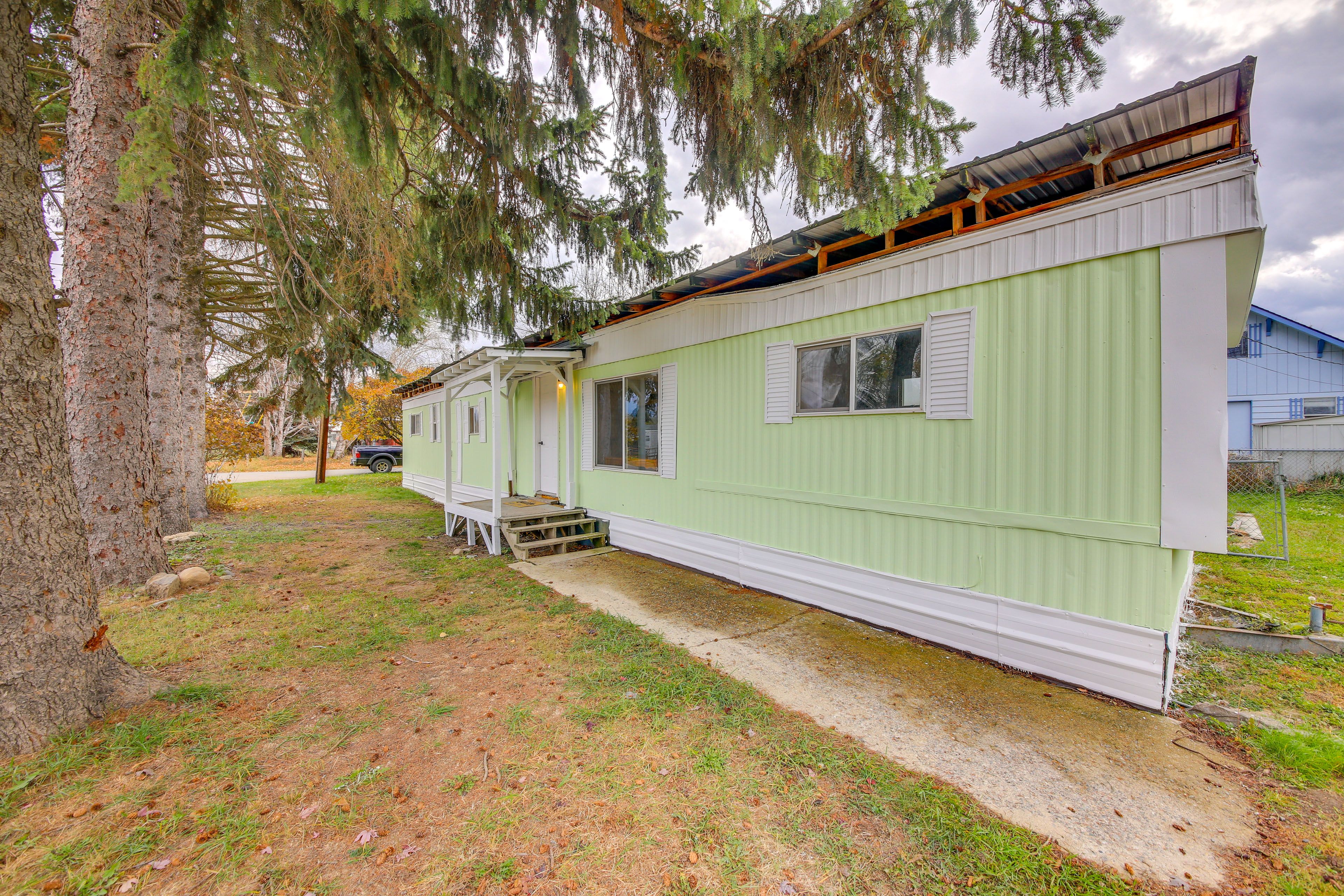 Property Exterior | Single Story