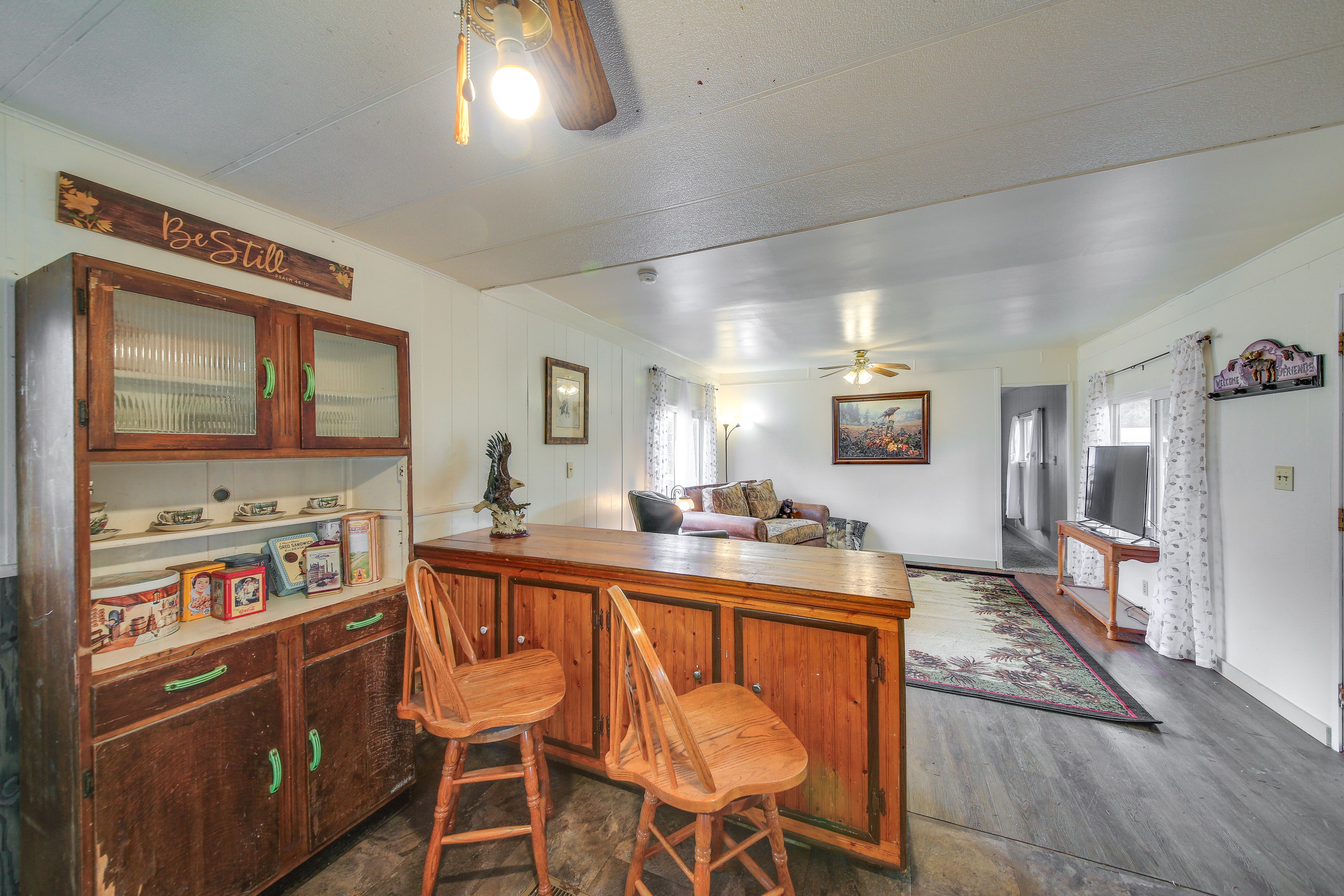 Living Space | Central Heating | Free WiFi