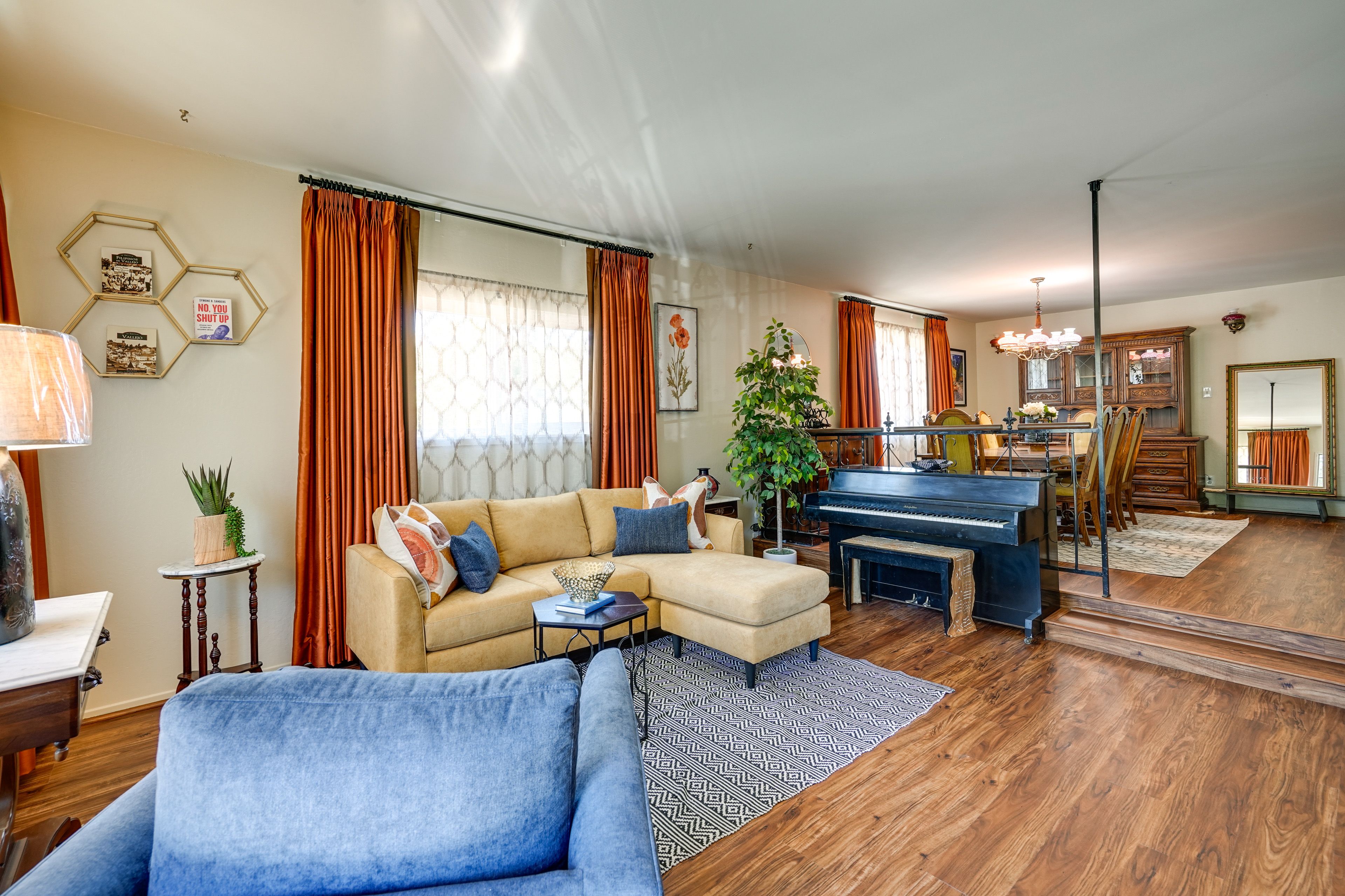 Living Room | Central Heating & A/C