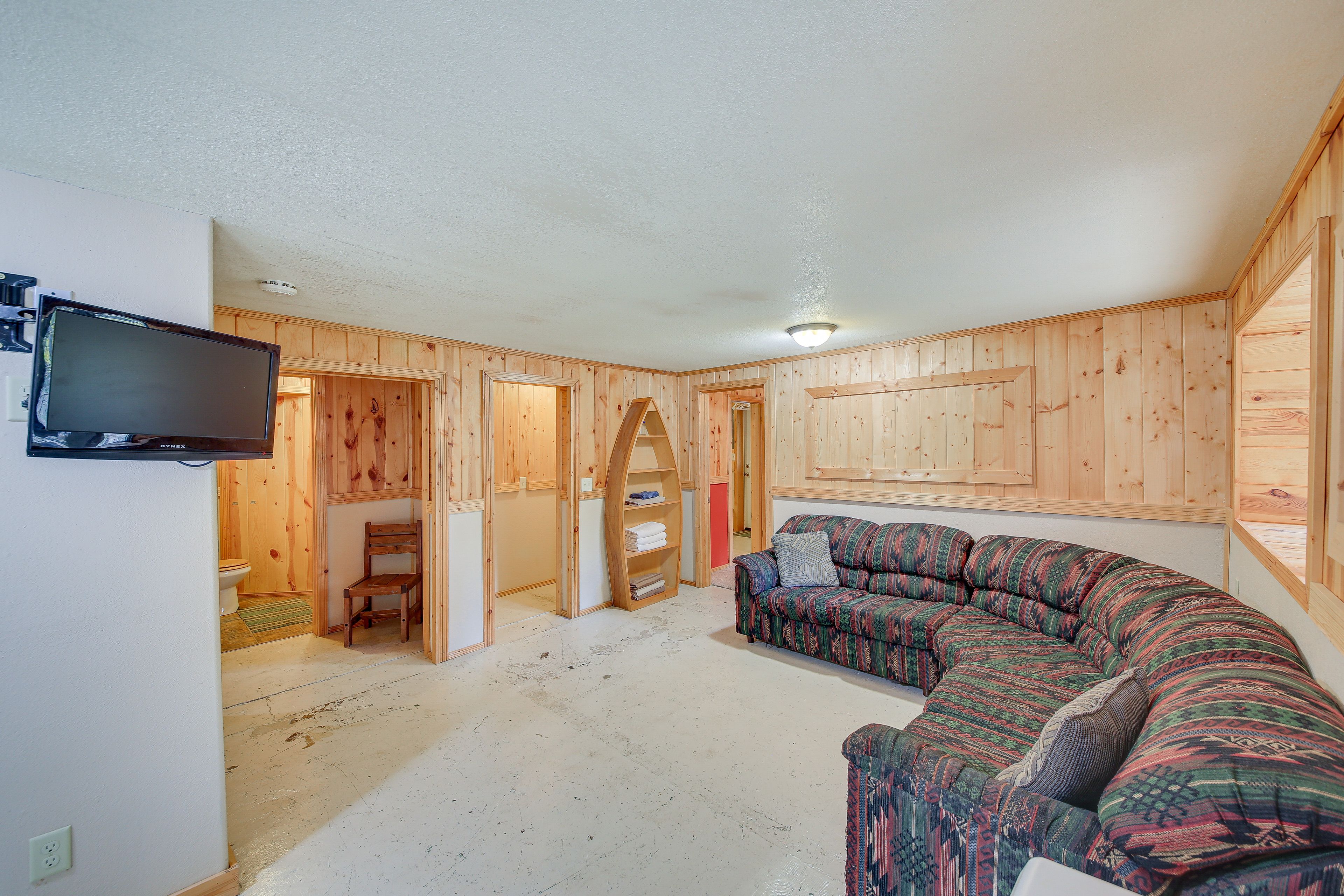Sitting Room | Free WiFi