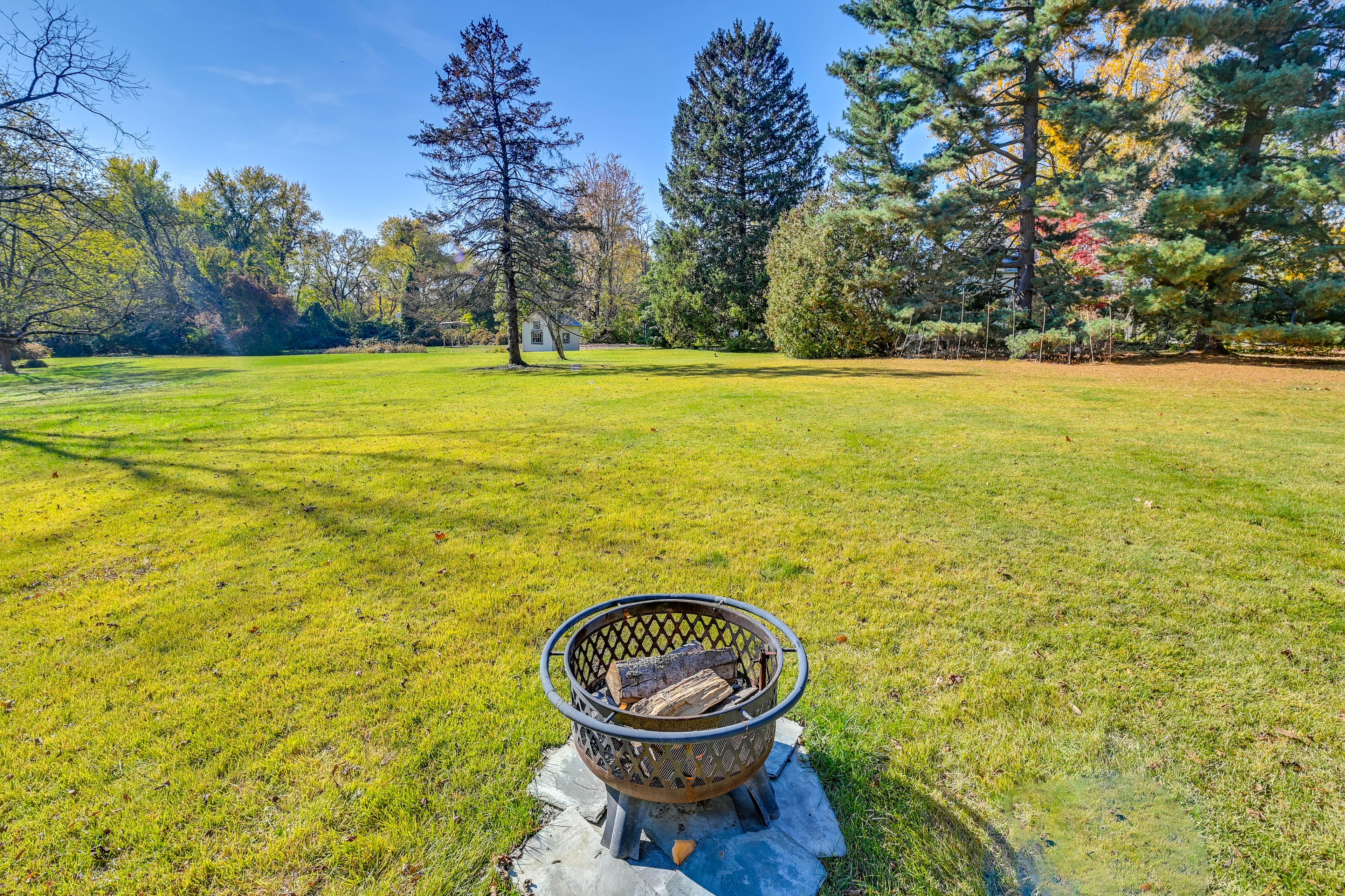 Backyard | Fire Pit