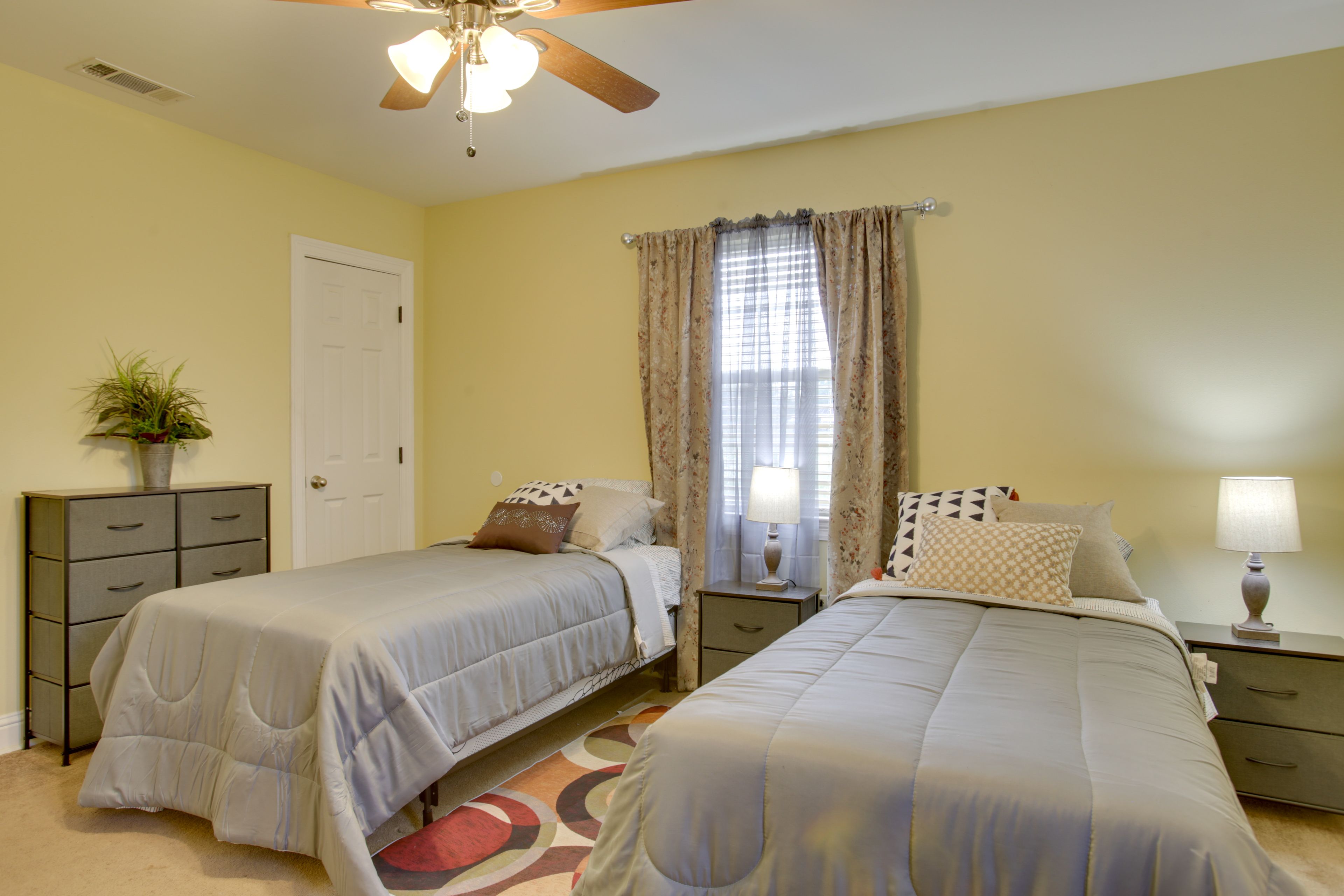 Bedroom 3 | 2 Twin Beds