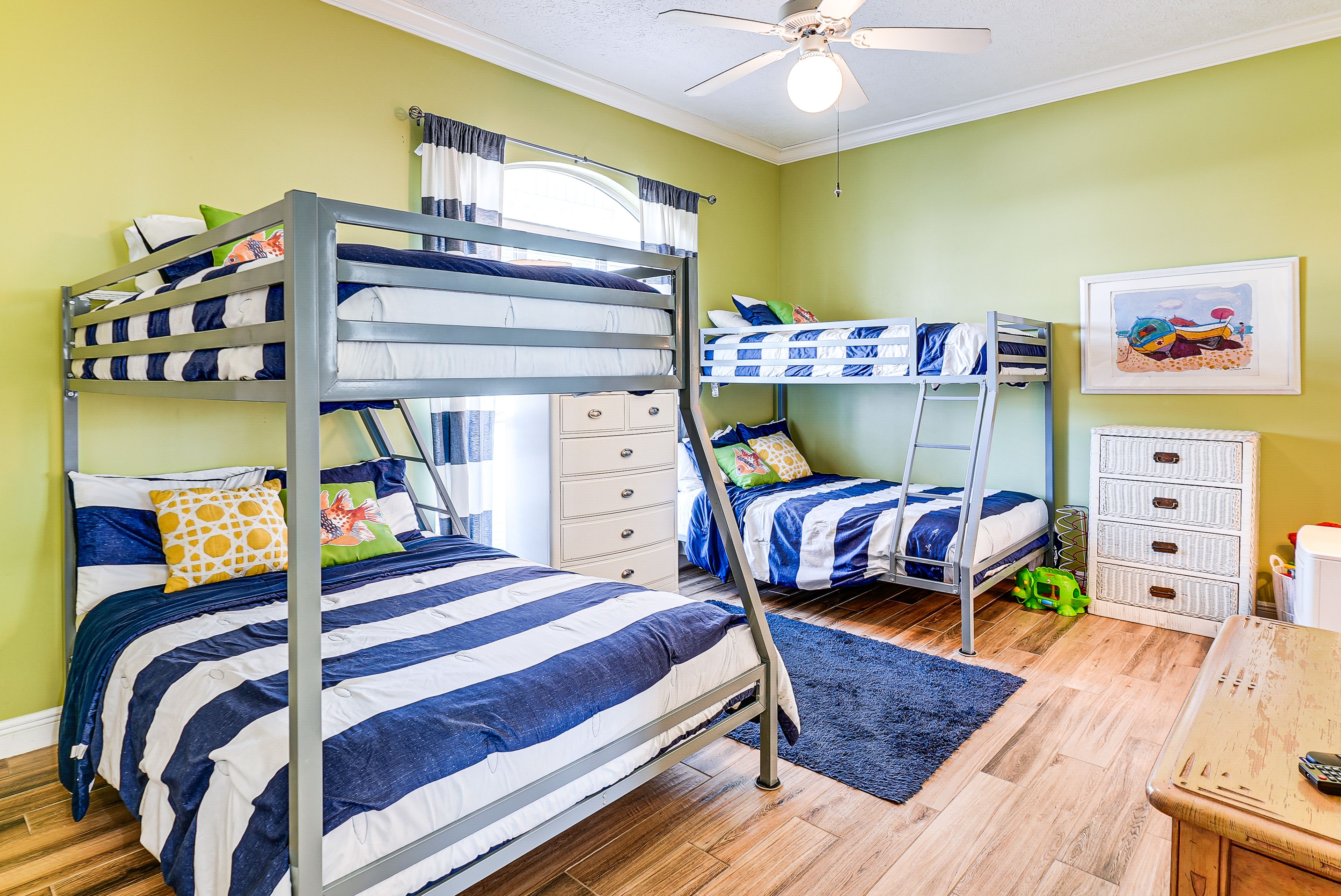 Bedroom 3 | 2 Twin/Full Bunk Beds