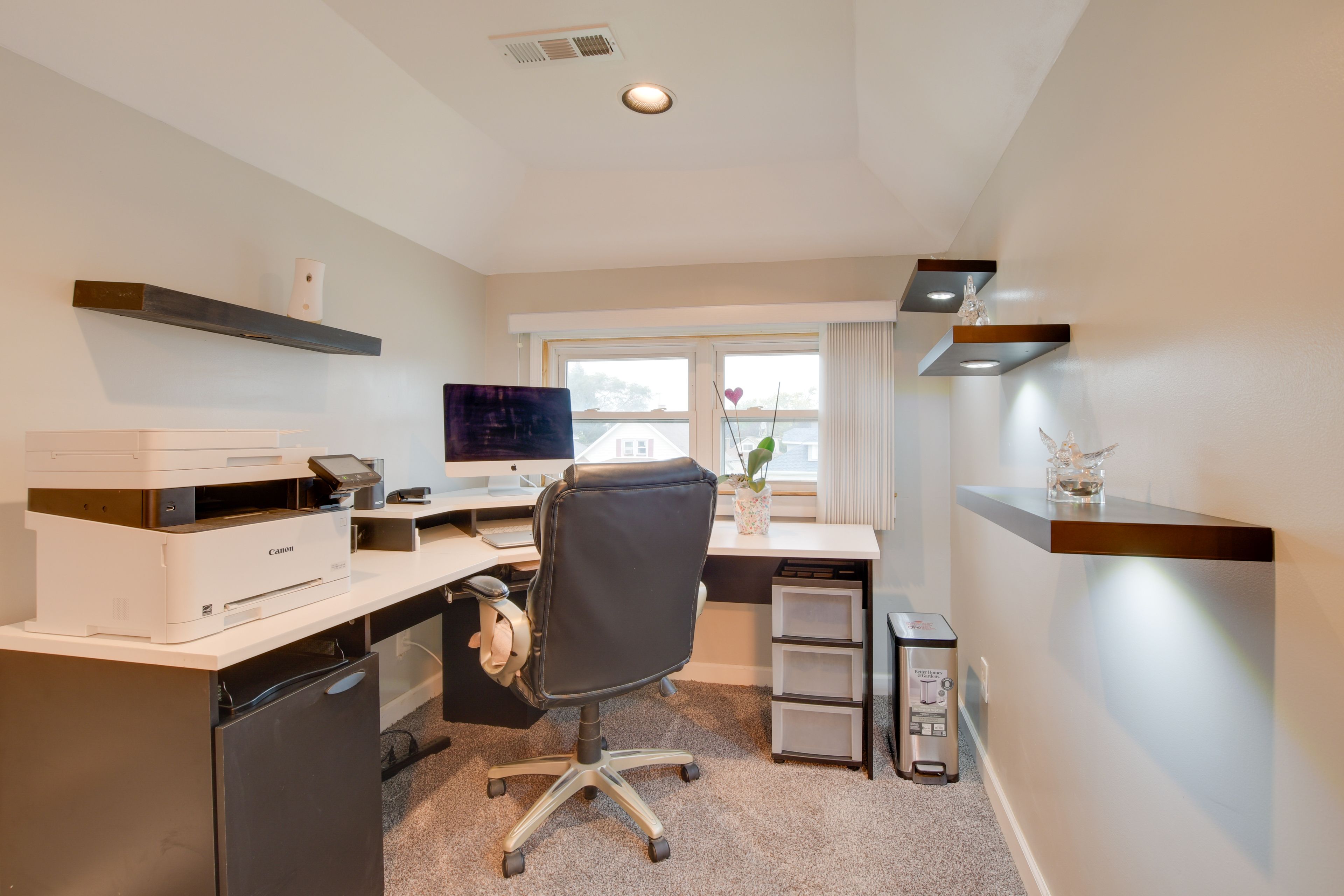 Laptop-Friendly Workspace | 2nd Floor